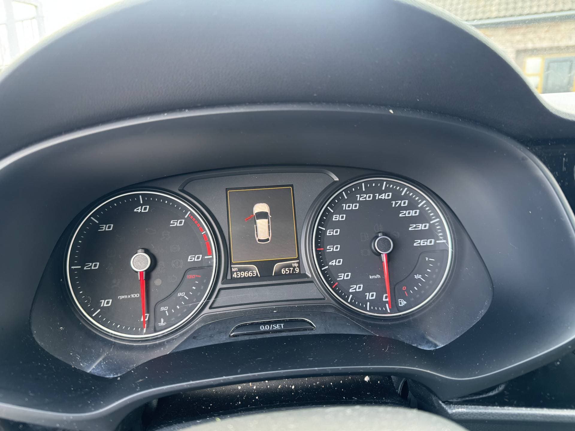 SEAT Leon ST 1.6 TDI Style Business Ecomotive thumbnail 3