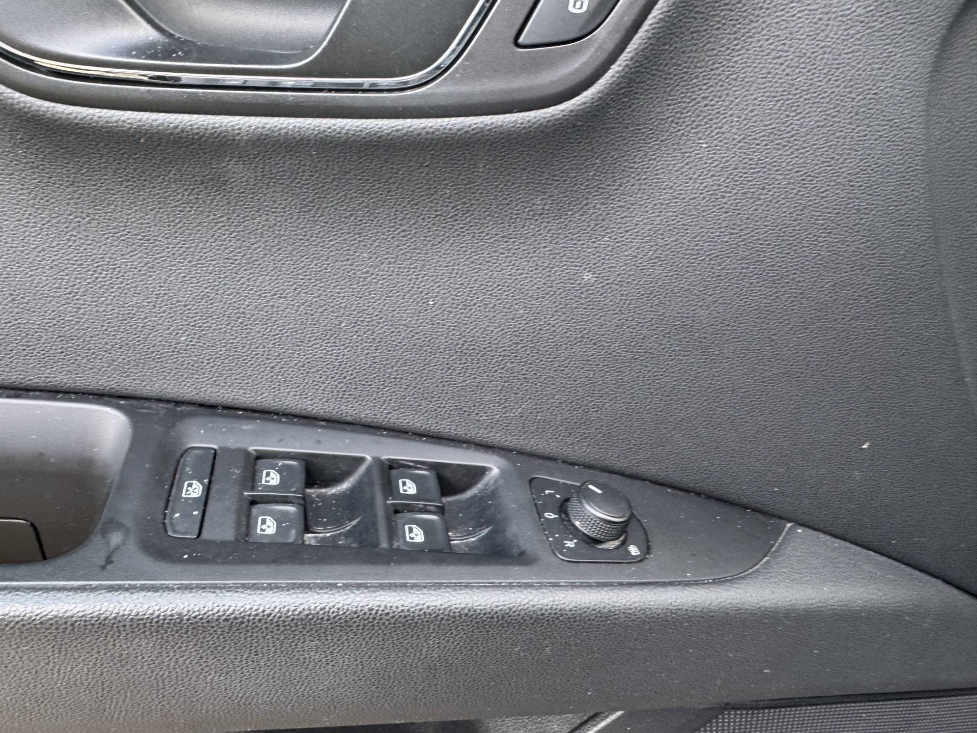 SEAT Leon ST 1.6 TDI Style Business Ecomotive thumbnail 6