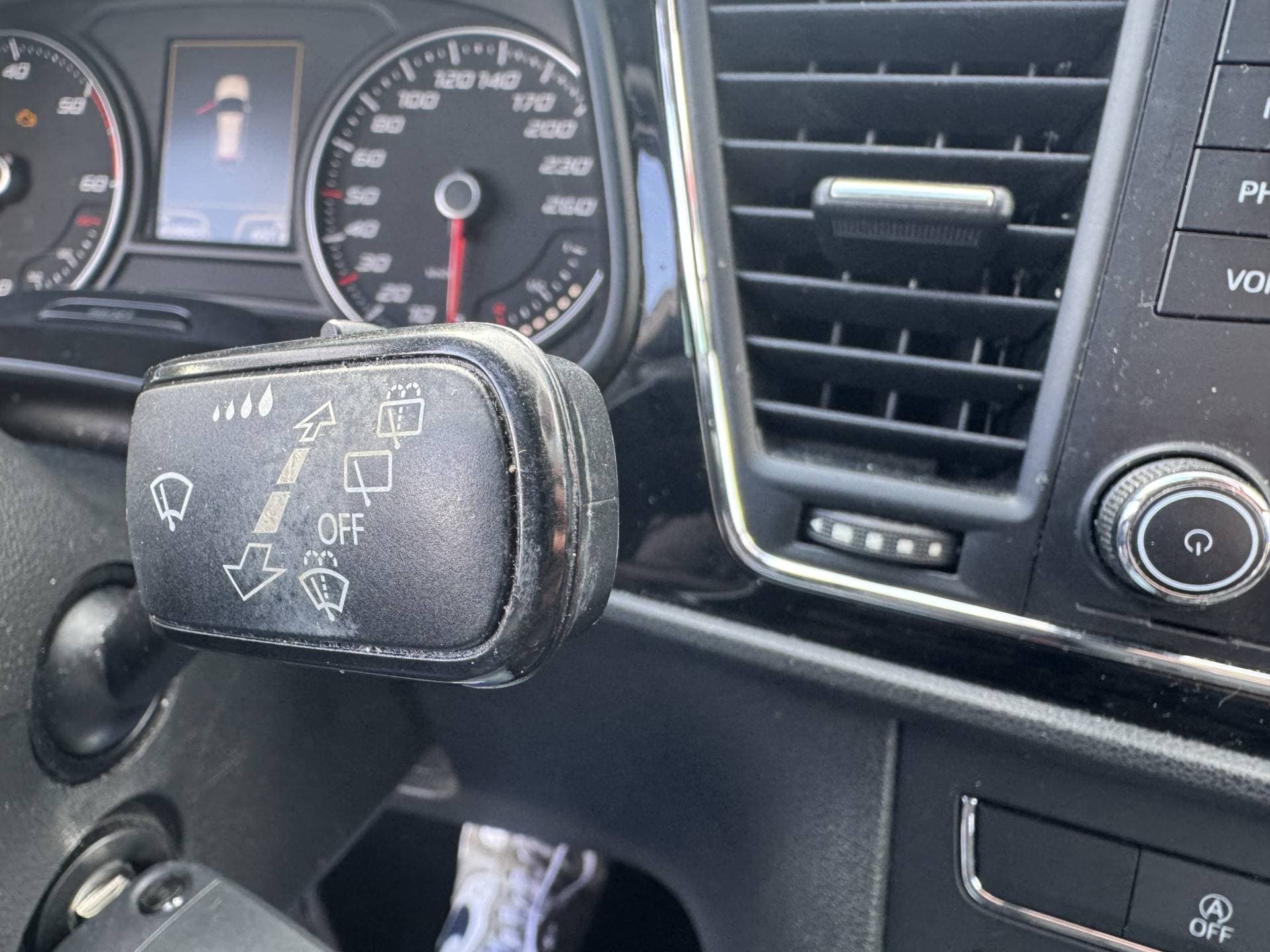 SEAT Leon ST 1.6 TDI Style Business Ecomotive thumbnail 9