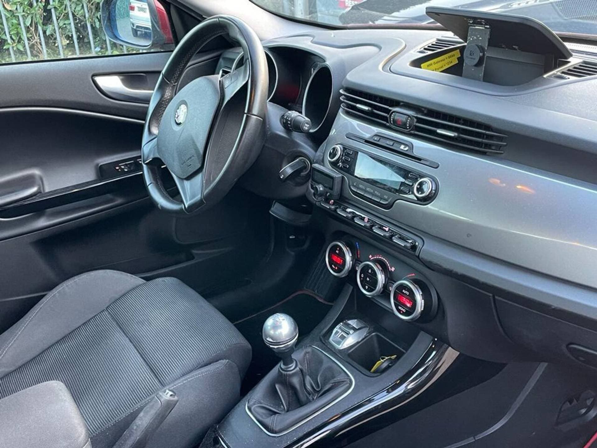 Alfa Romeo Giulietta thumbnail 6