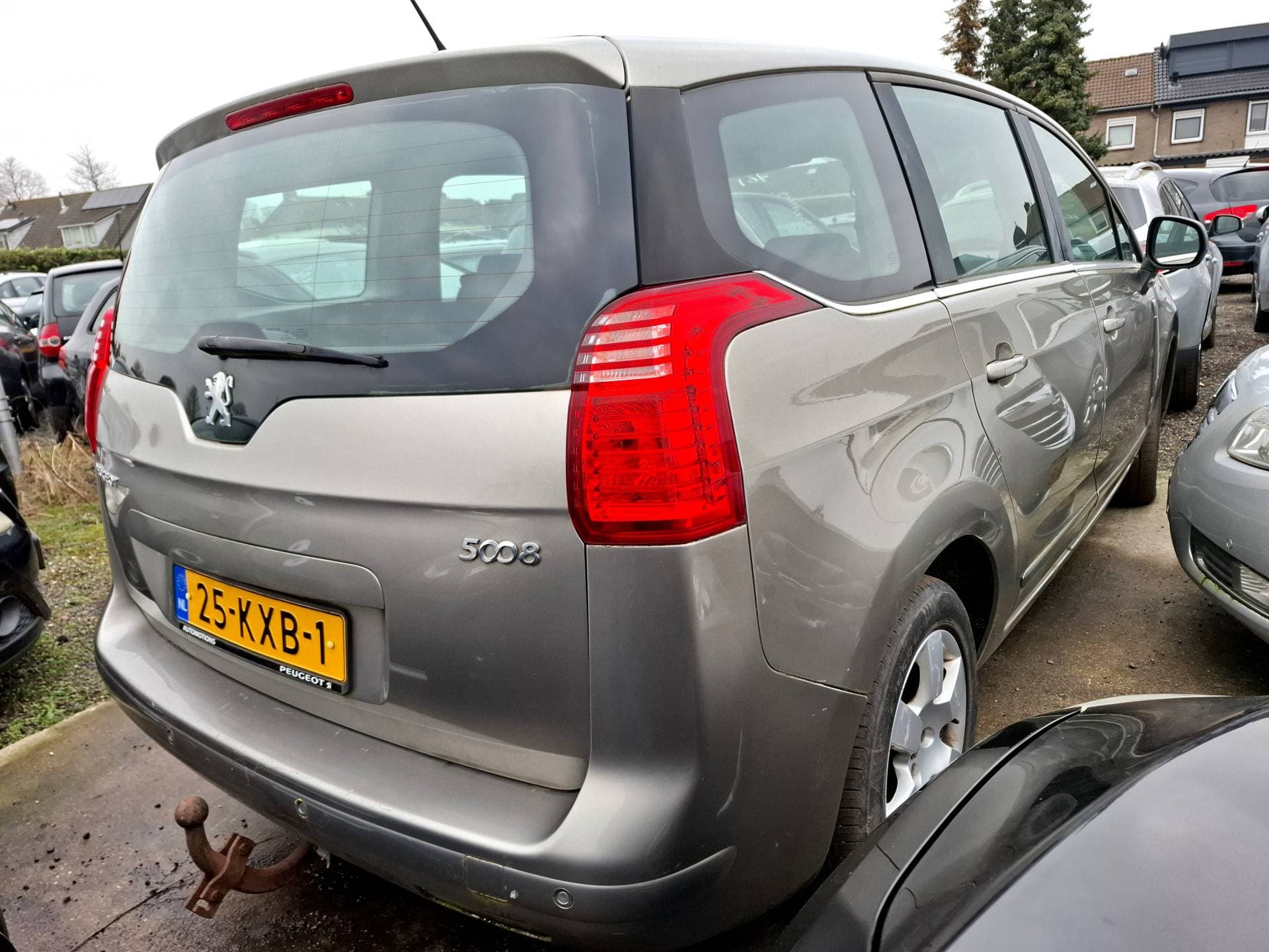 Peugeot 5008 thumbnail 3