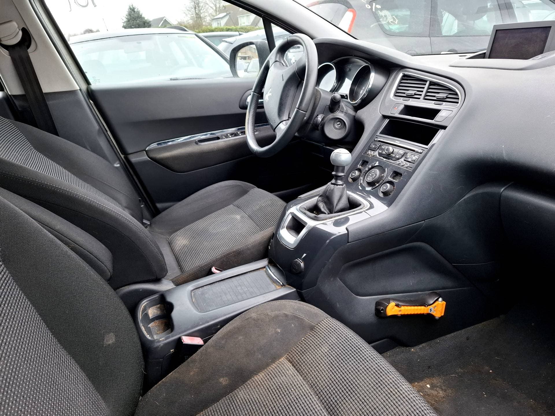 Peugeot 5008 thumbnail 4