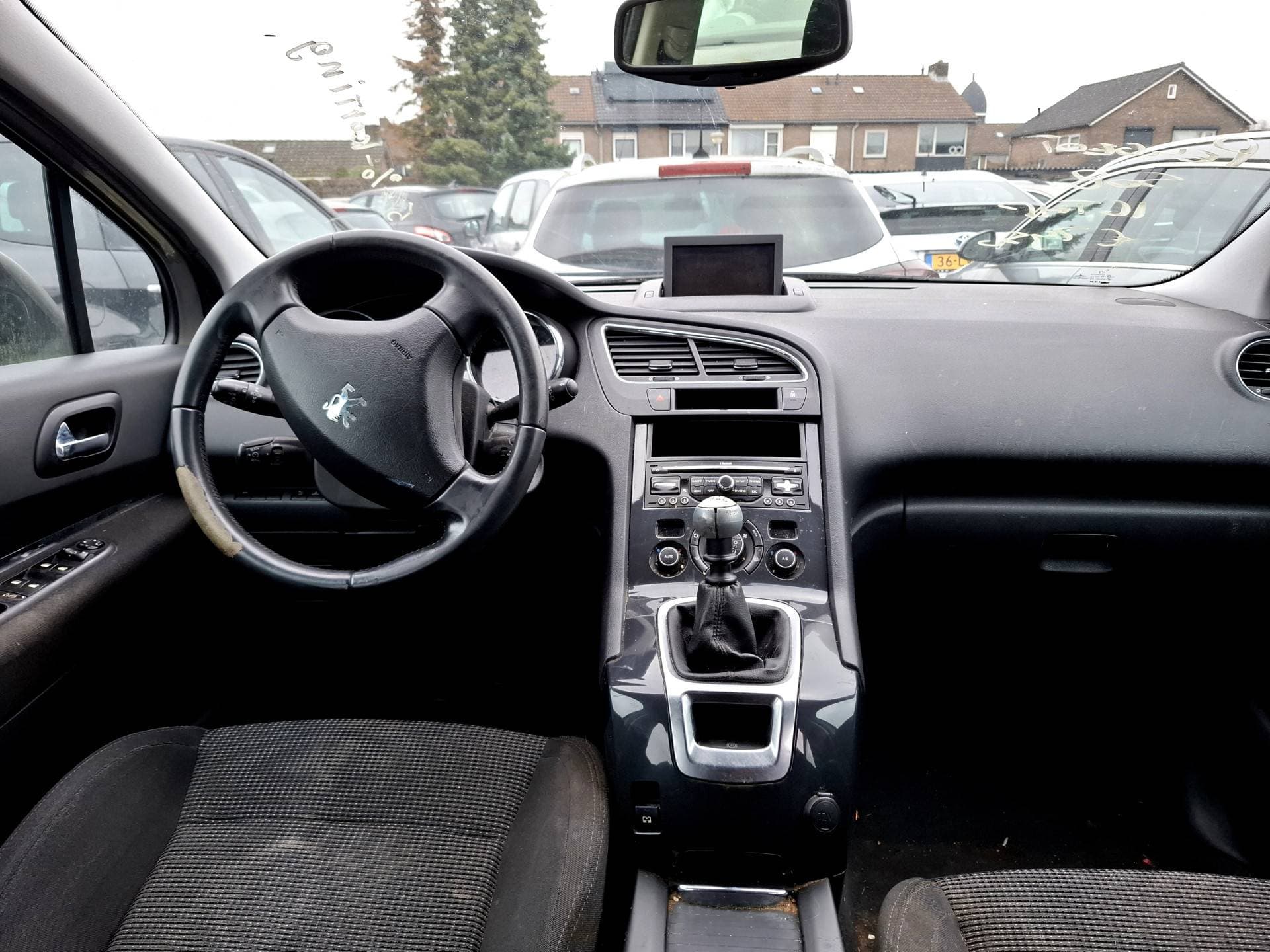 Peugeot 5008 thumbnail 5