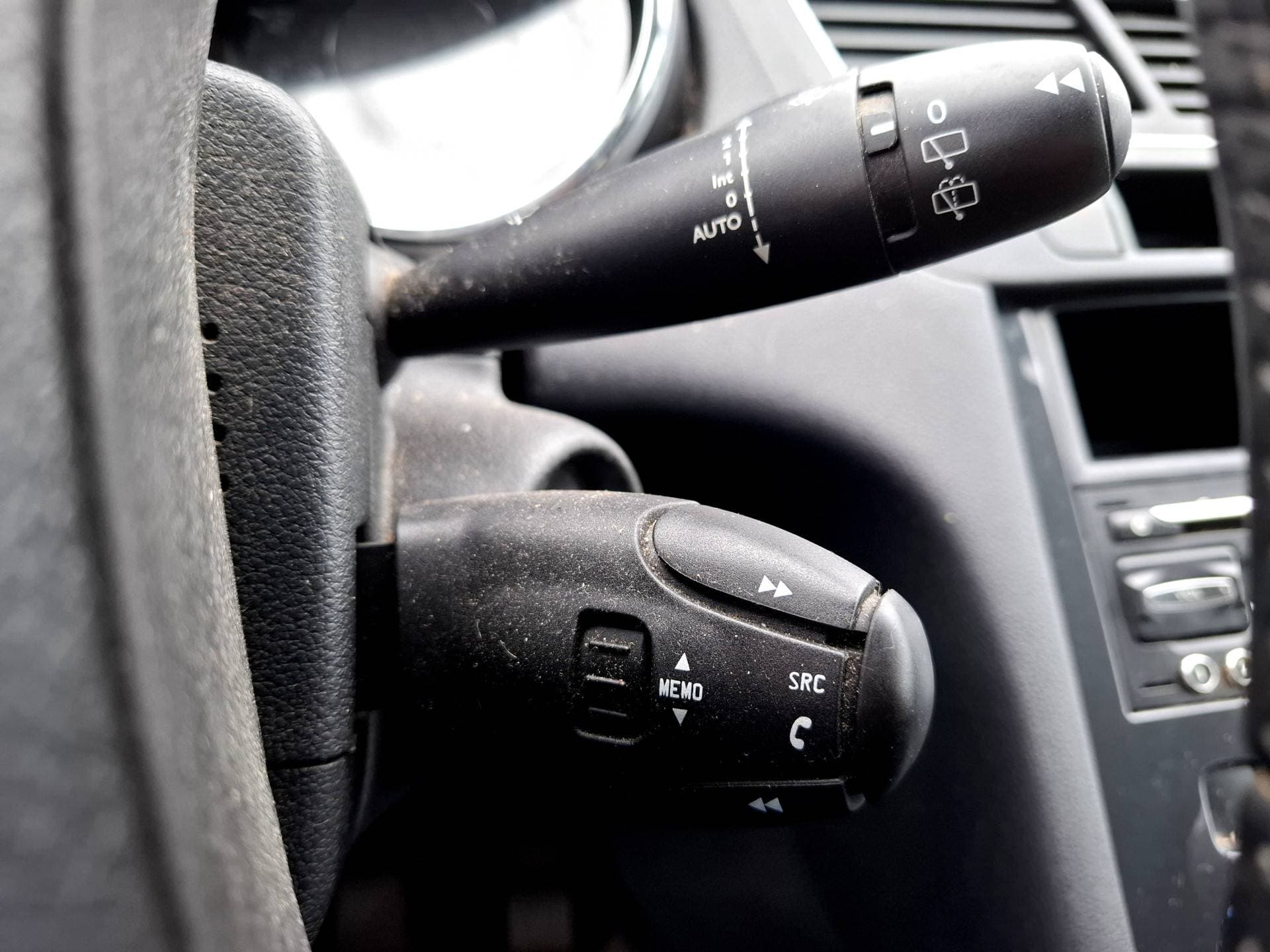 Peugeot 5008 thumbnail 9