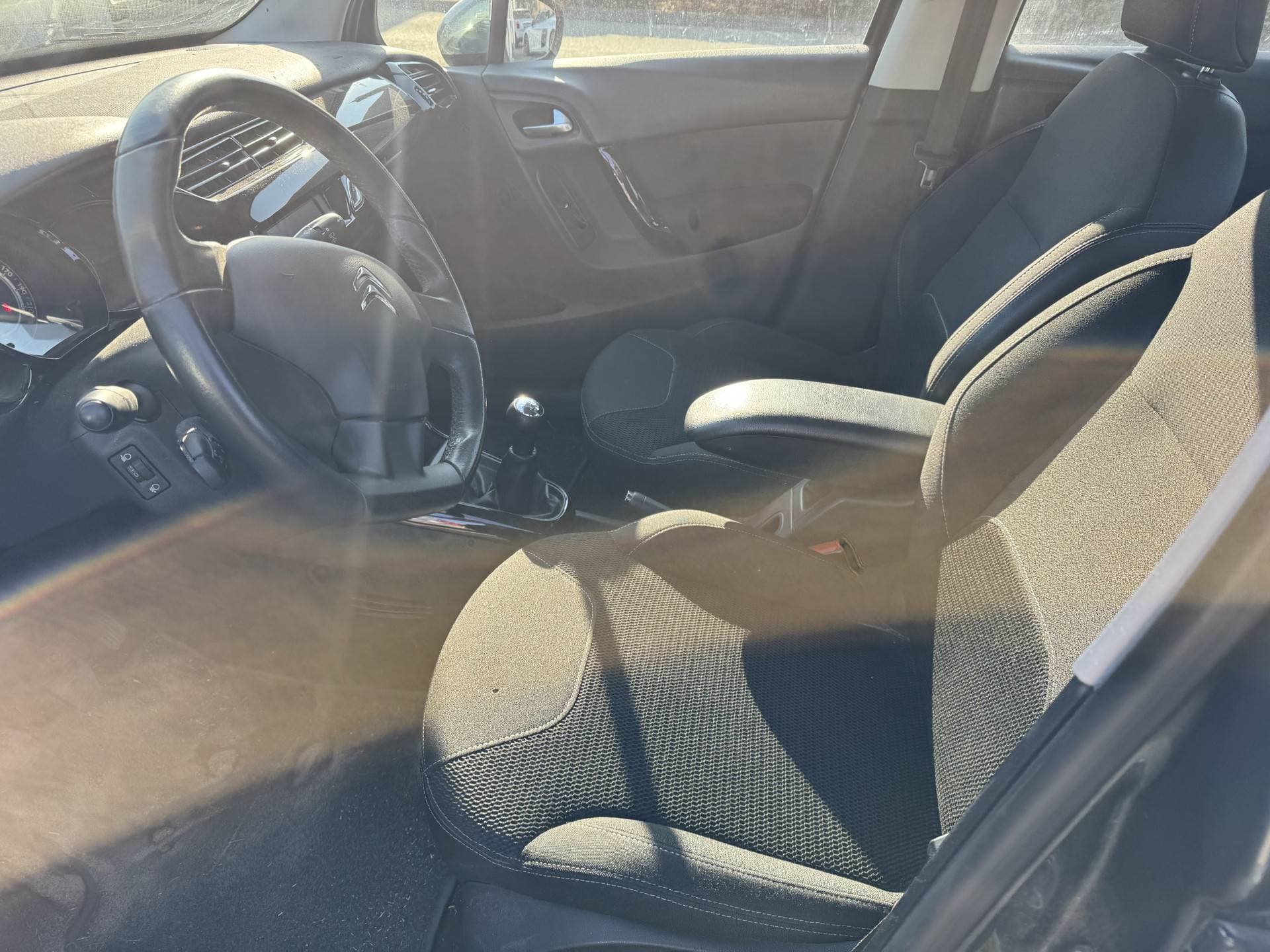 Citroën C3 1.6 e-HDi Collection thumbnail 13