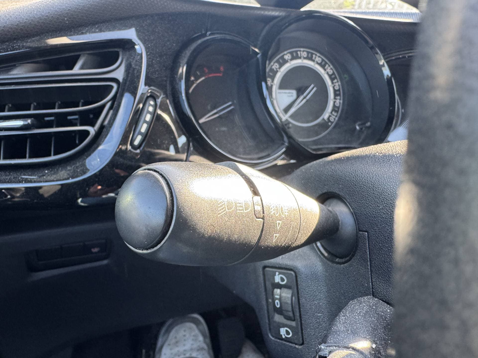 Citroën C3 1.6 e-HDi Collection thumbnail 14