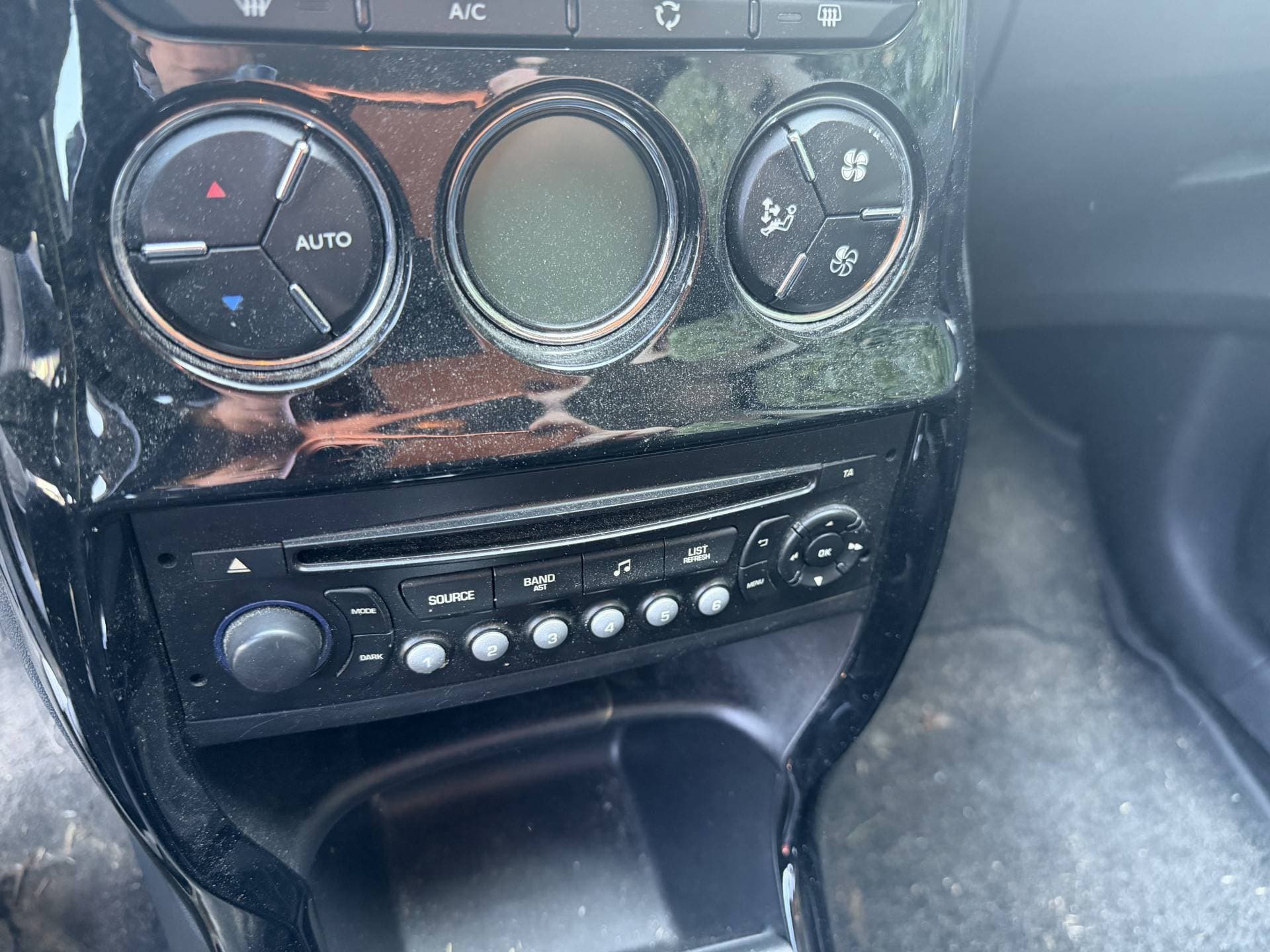 Citroën C3 1.6 e-HDi Collection thumbnail 4