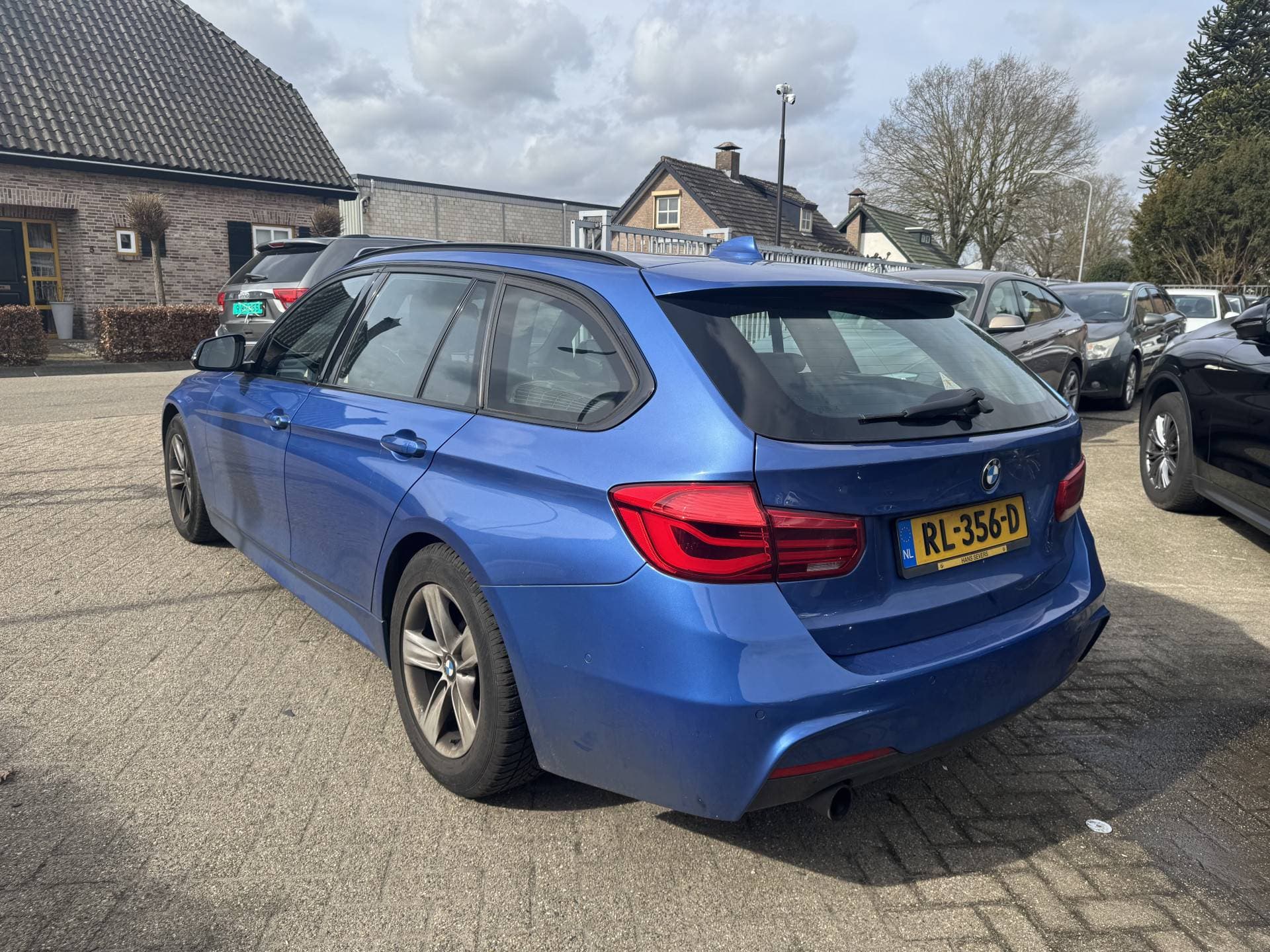 BMW 3 Serie Touring 318i Corporate Lease High Executive M-Pakket Automaat thumbnail 6