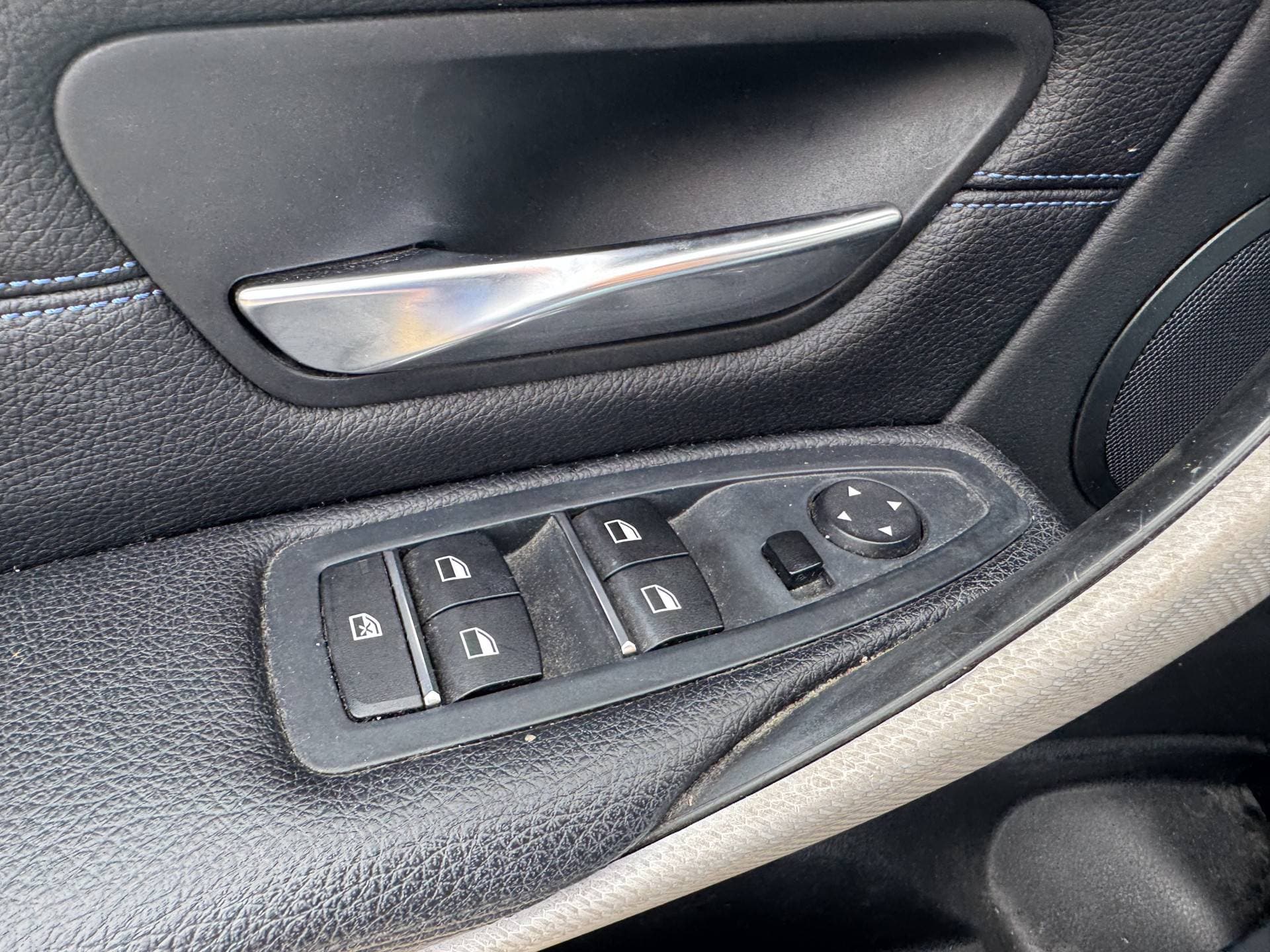 BMW 3 Serie Touring 318i Corporate Lease High Executive M-Pakket Automaat thumbnail 9