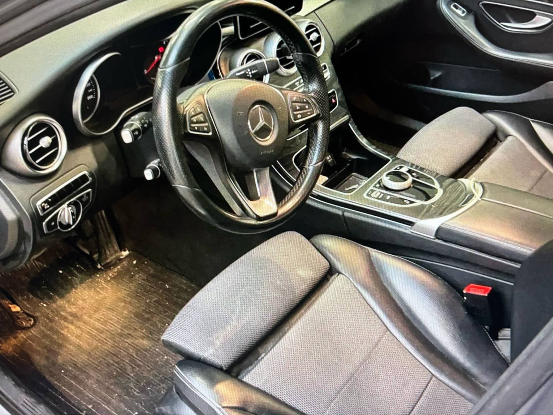 Mercedes-Benz C-Klasse thumbnail 7