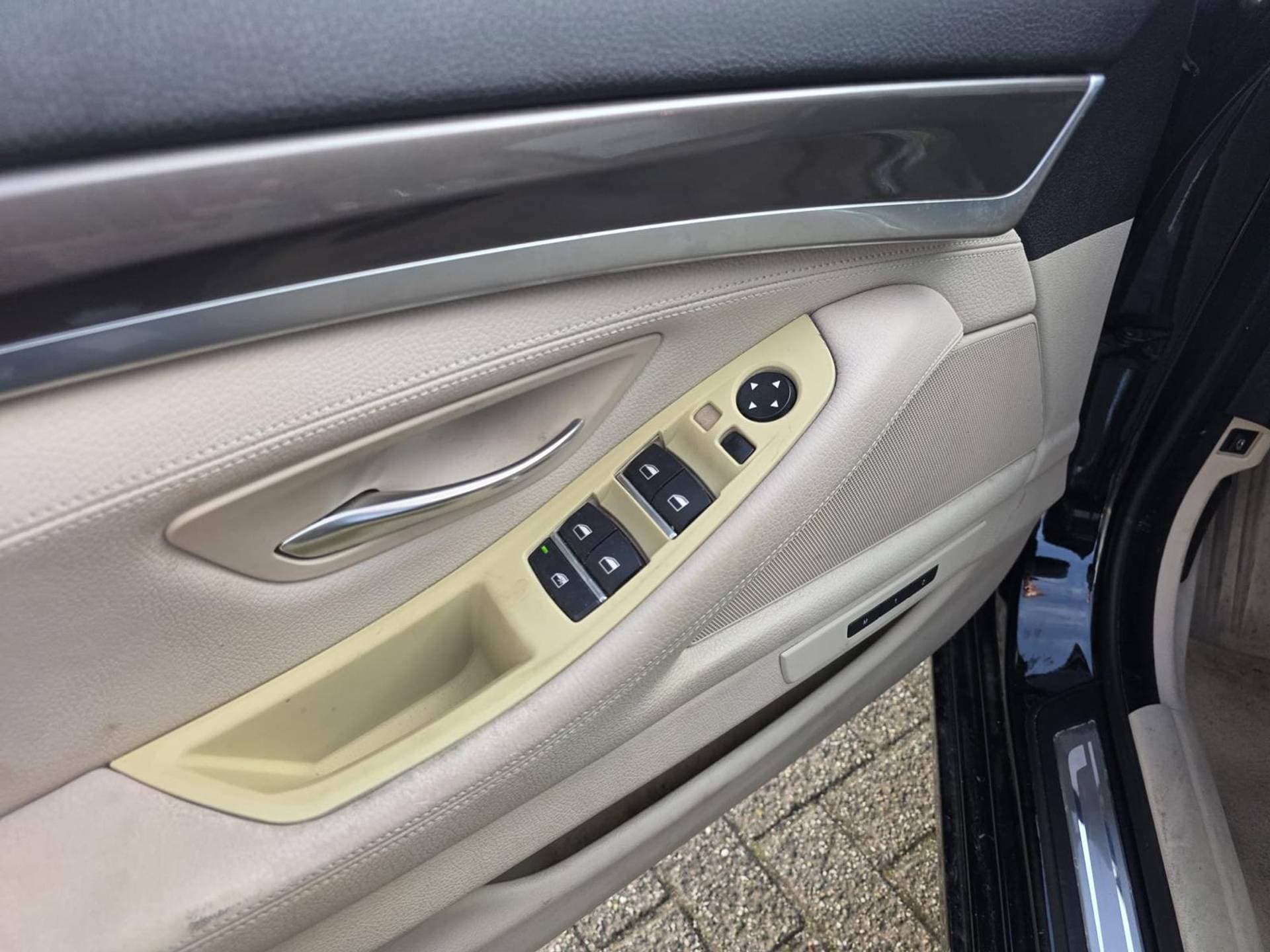 BMW 5 Serie 520i Luxury Edition Automaat thumbnail 11