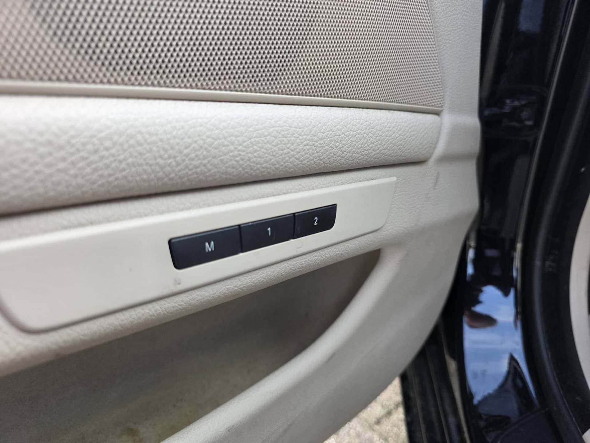 BMW 5 Serie 520i Luxury Edition Automaat thumbnail 9