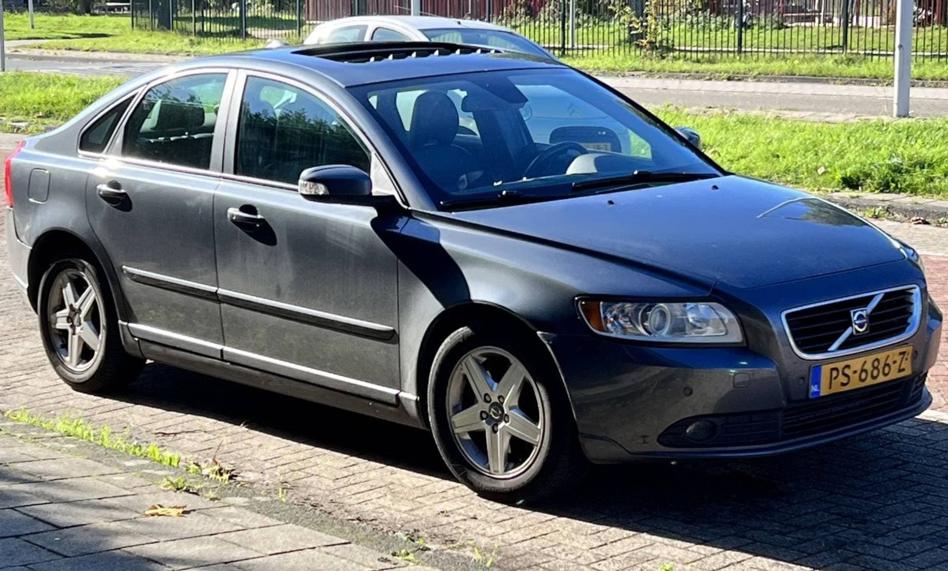 Volvo S40 thumbnail 7