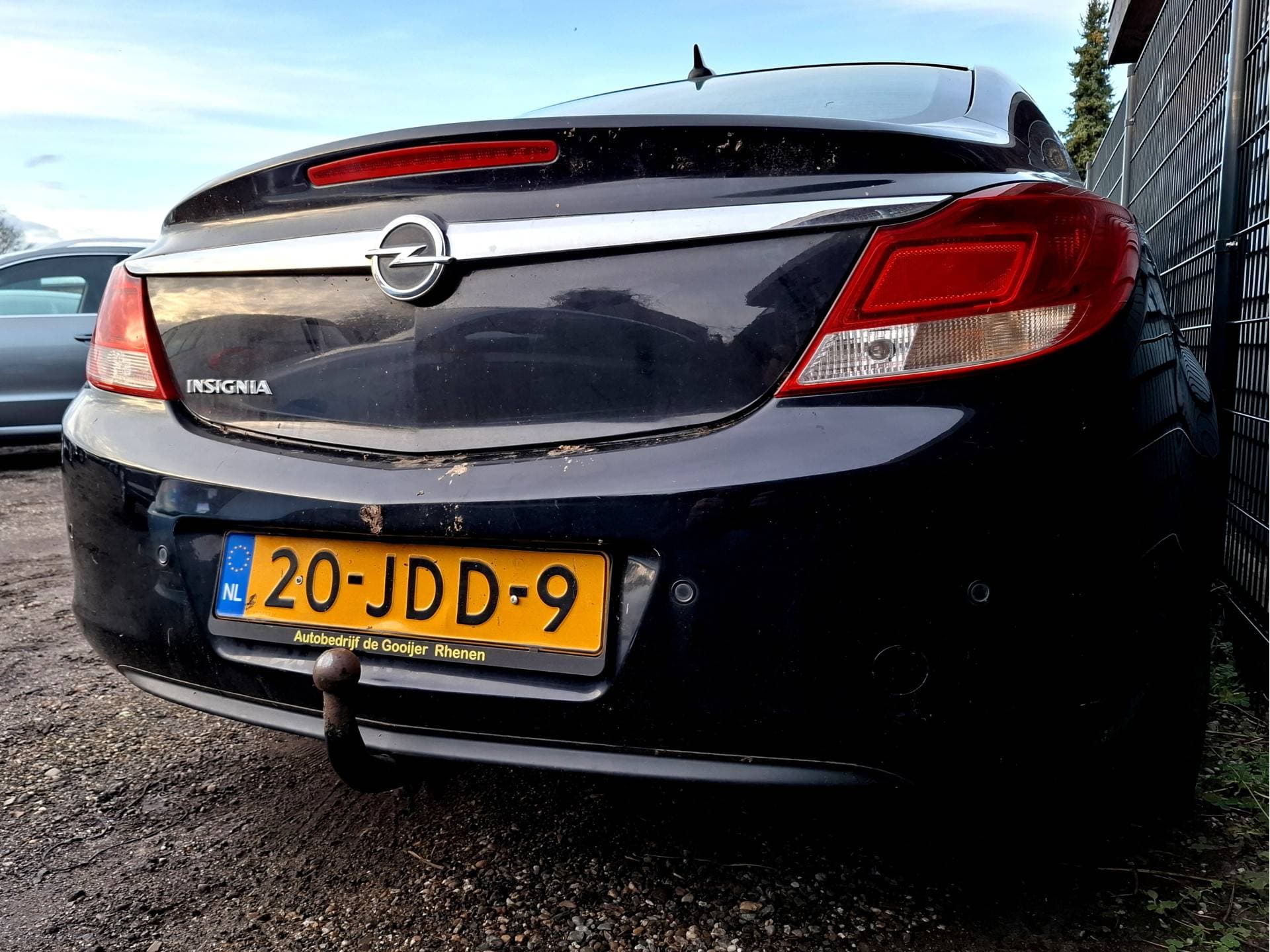 Opel Insignia thumbnail 3