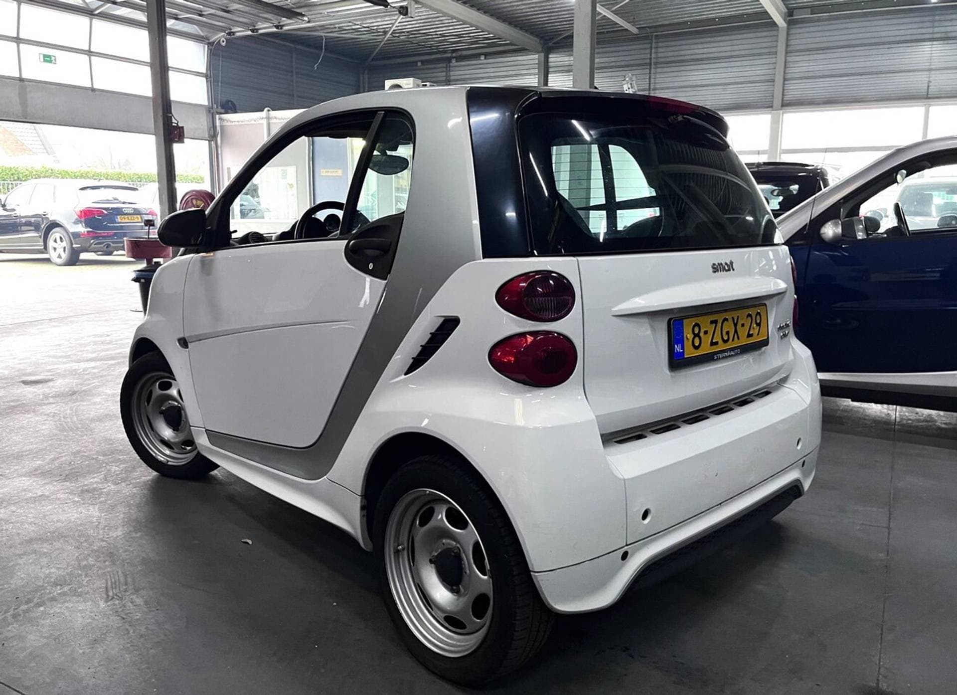 Smart Fortwo thumbnail 5