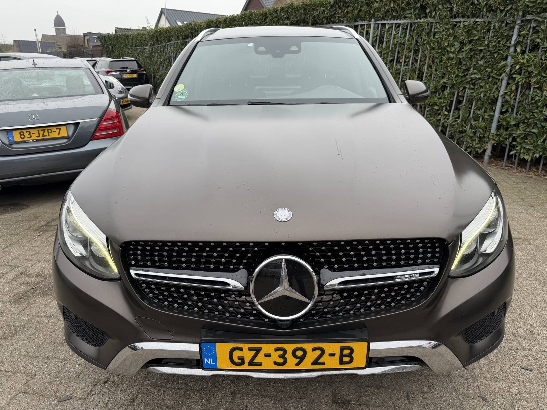 Mercedes-Benz GLC thumbnail 4