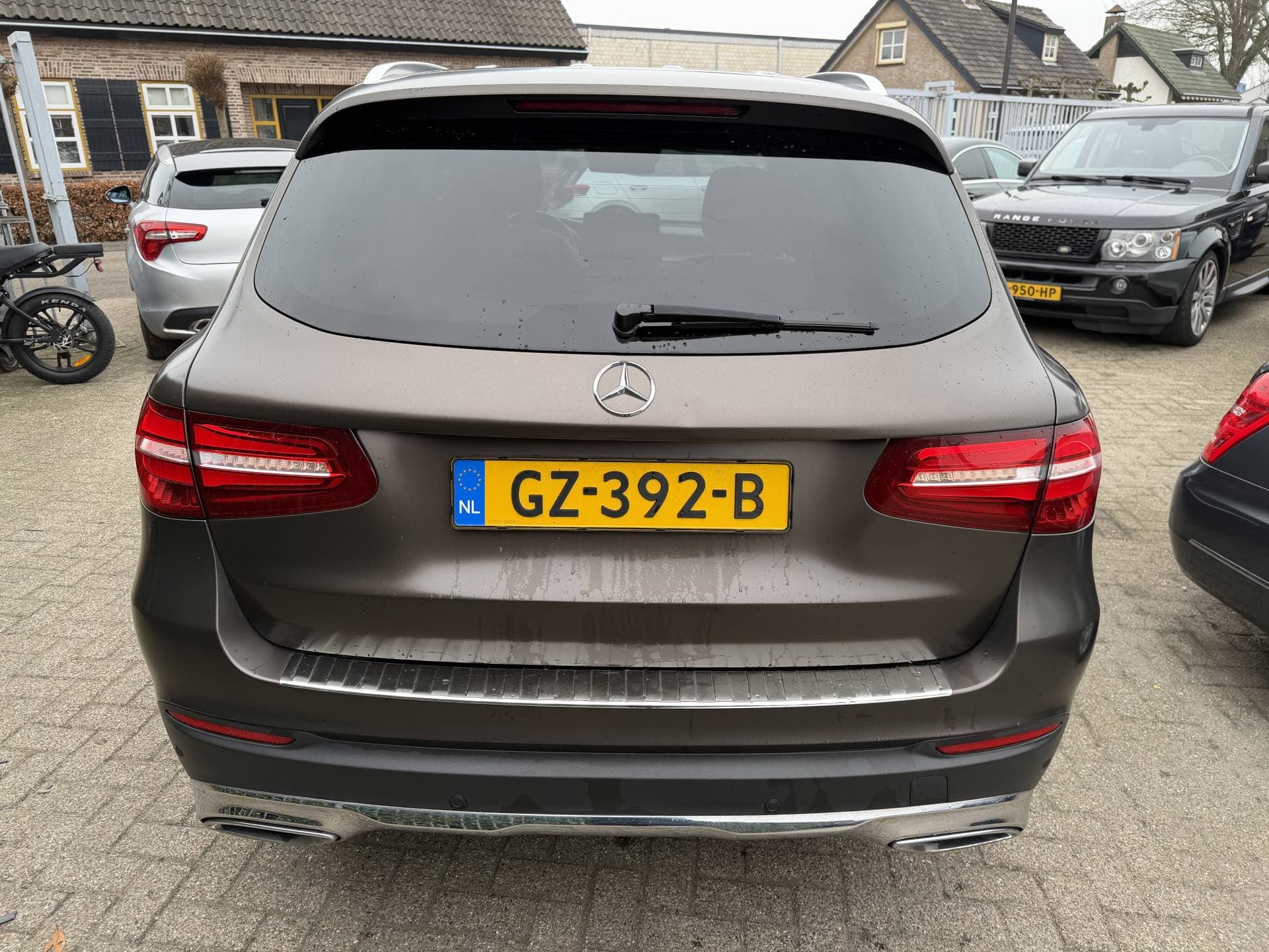 Mercedes-Benz GLC thumbnail 8