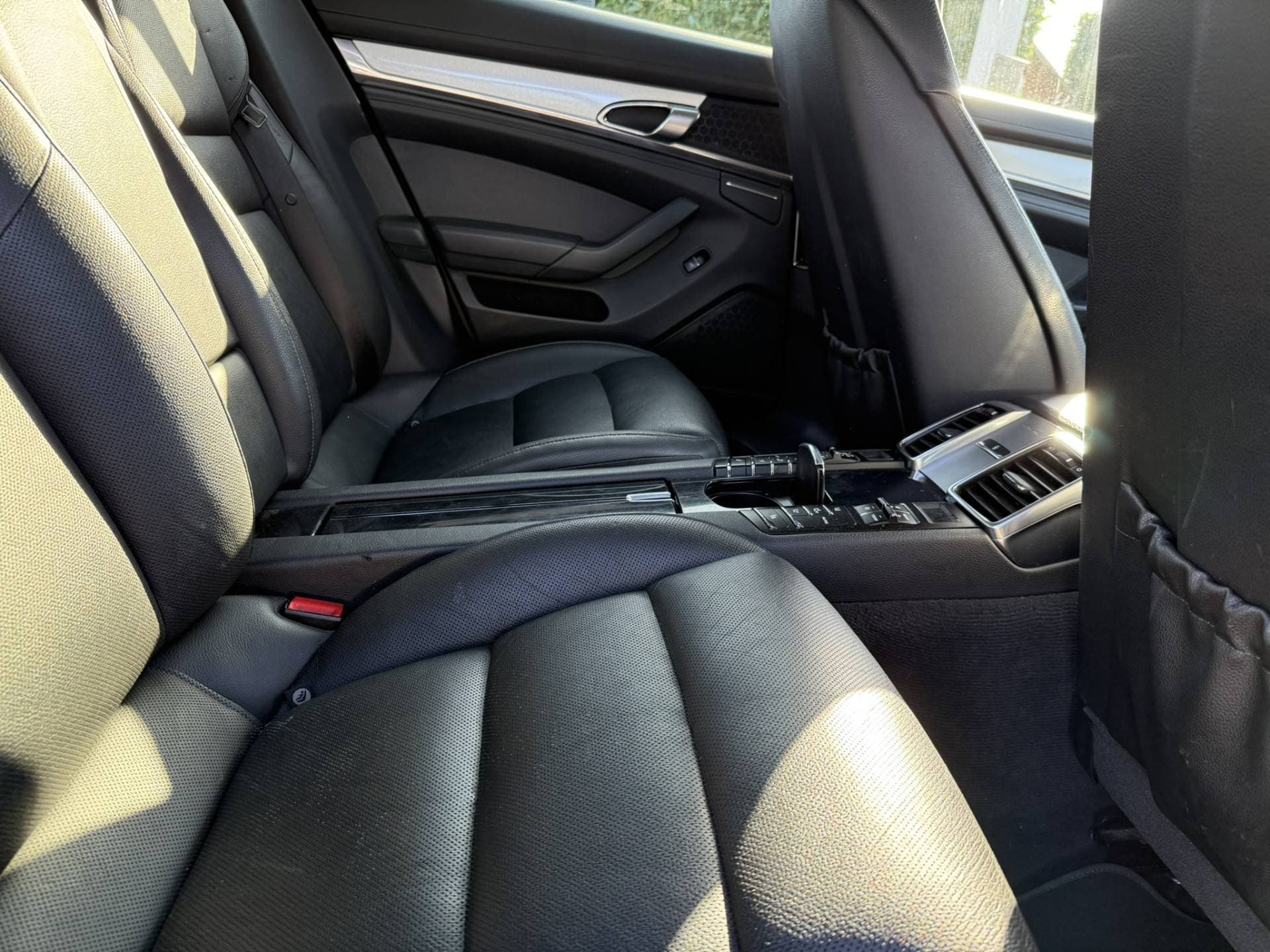 Porsche Panamera thumbnail 16