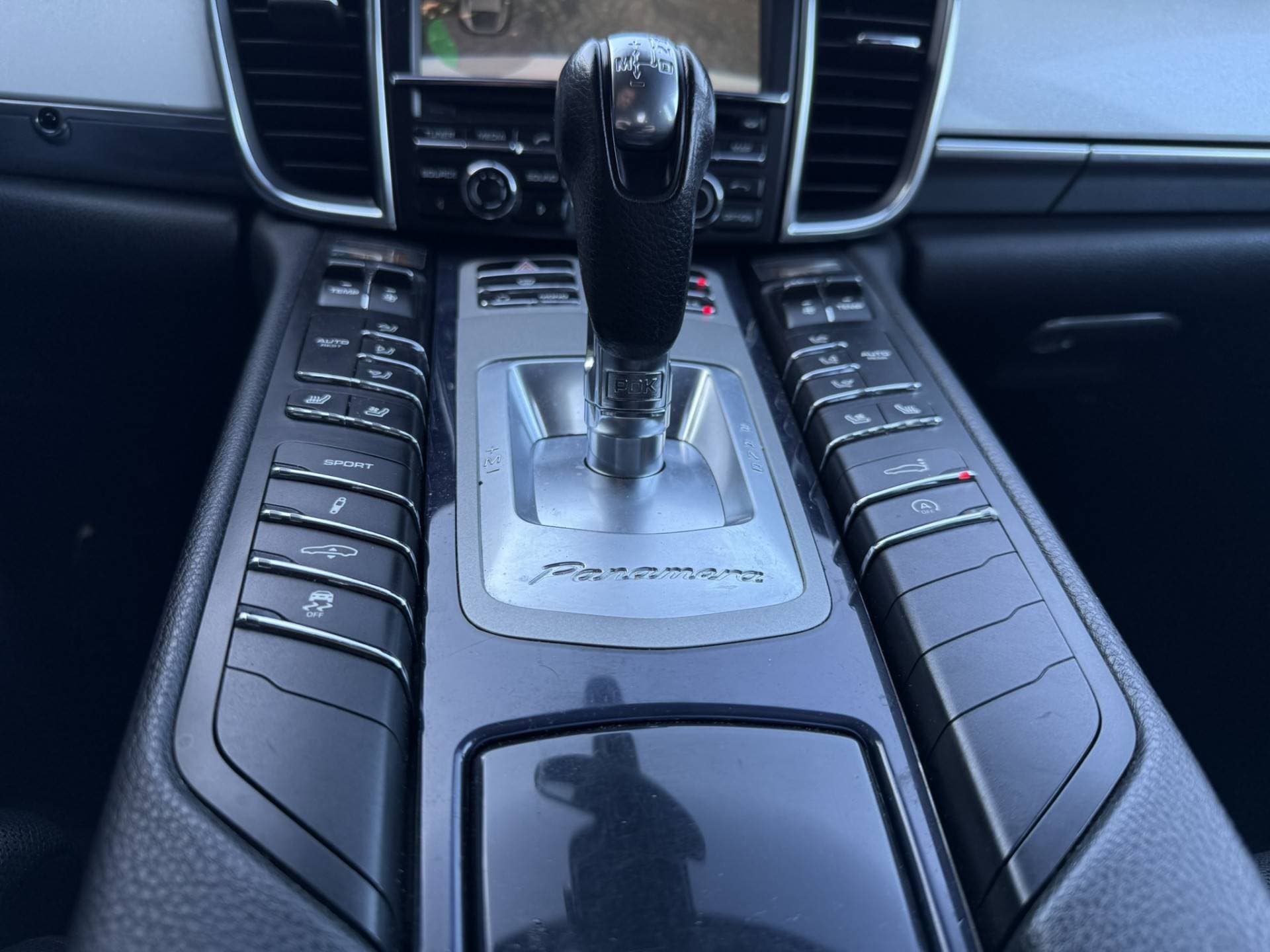 Porsche Panamera thumbnail 26