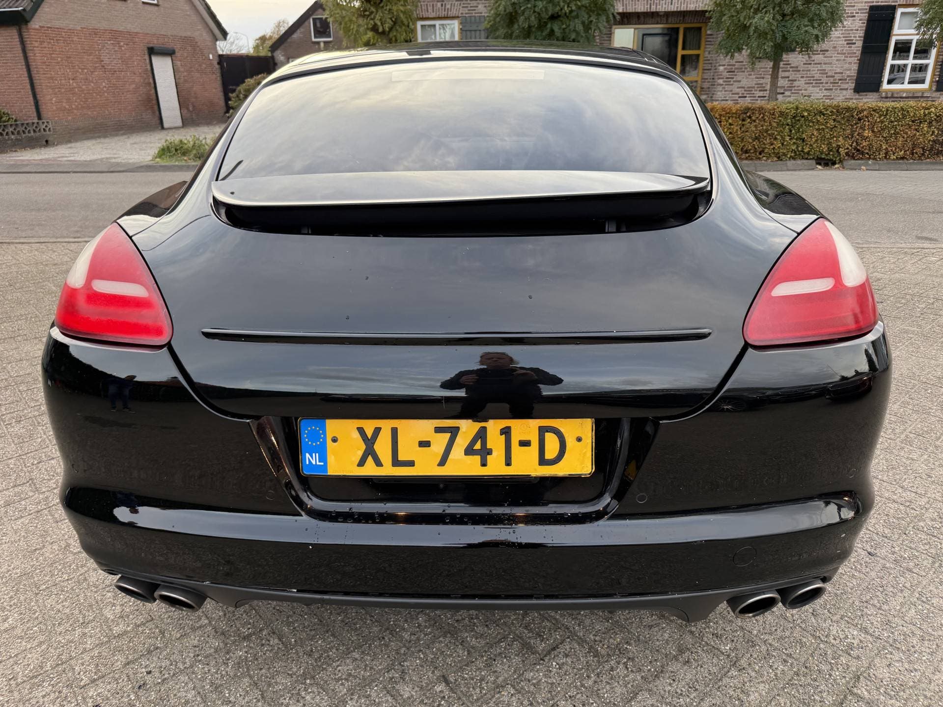 Porsche Panamera thumbnail 4
