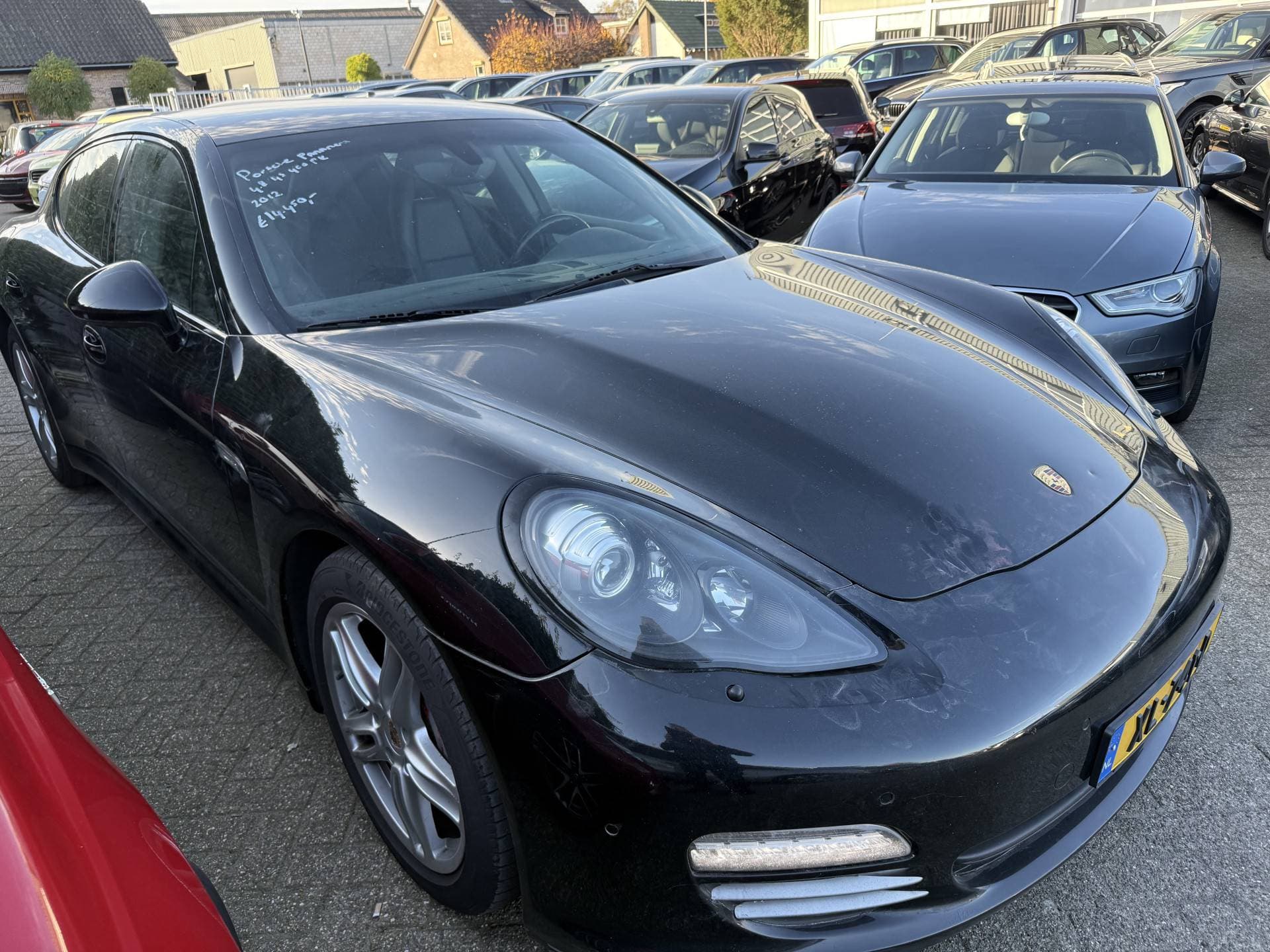 Porsche Panamera thumbnail 8