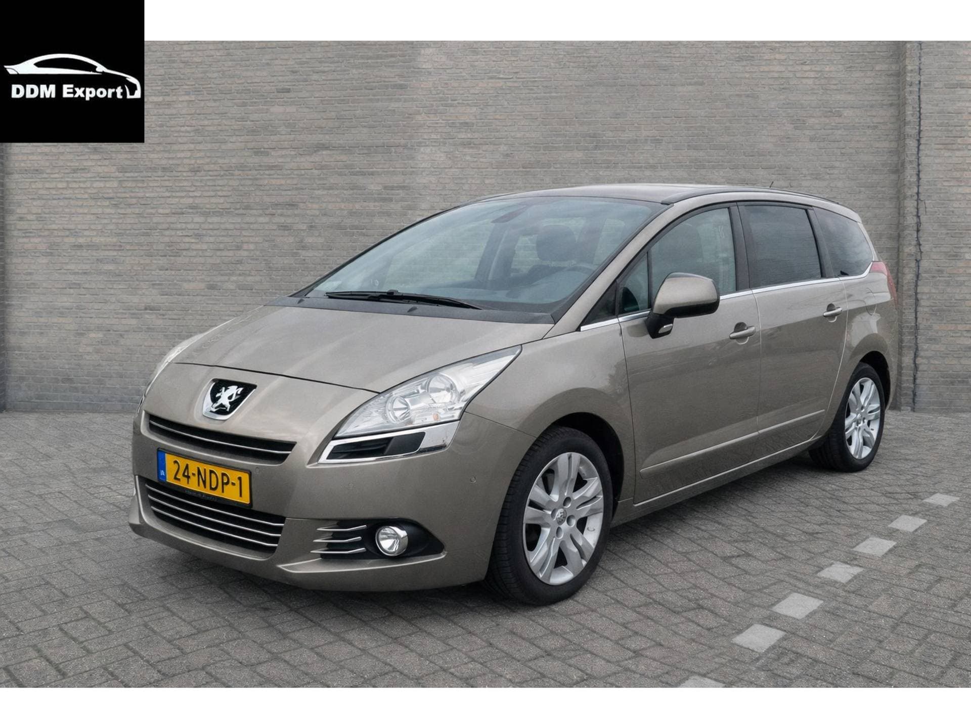 Peugeot 5008 2.0 HDiF Blue Lease Executive