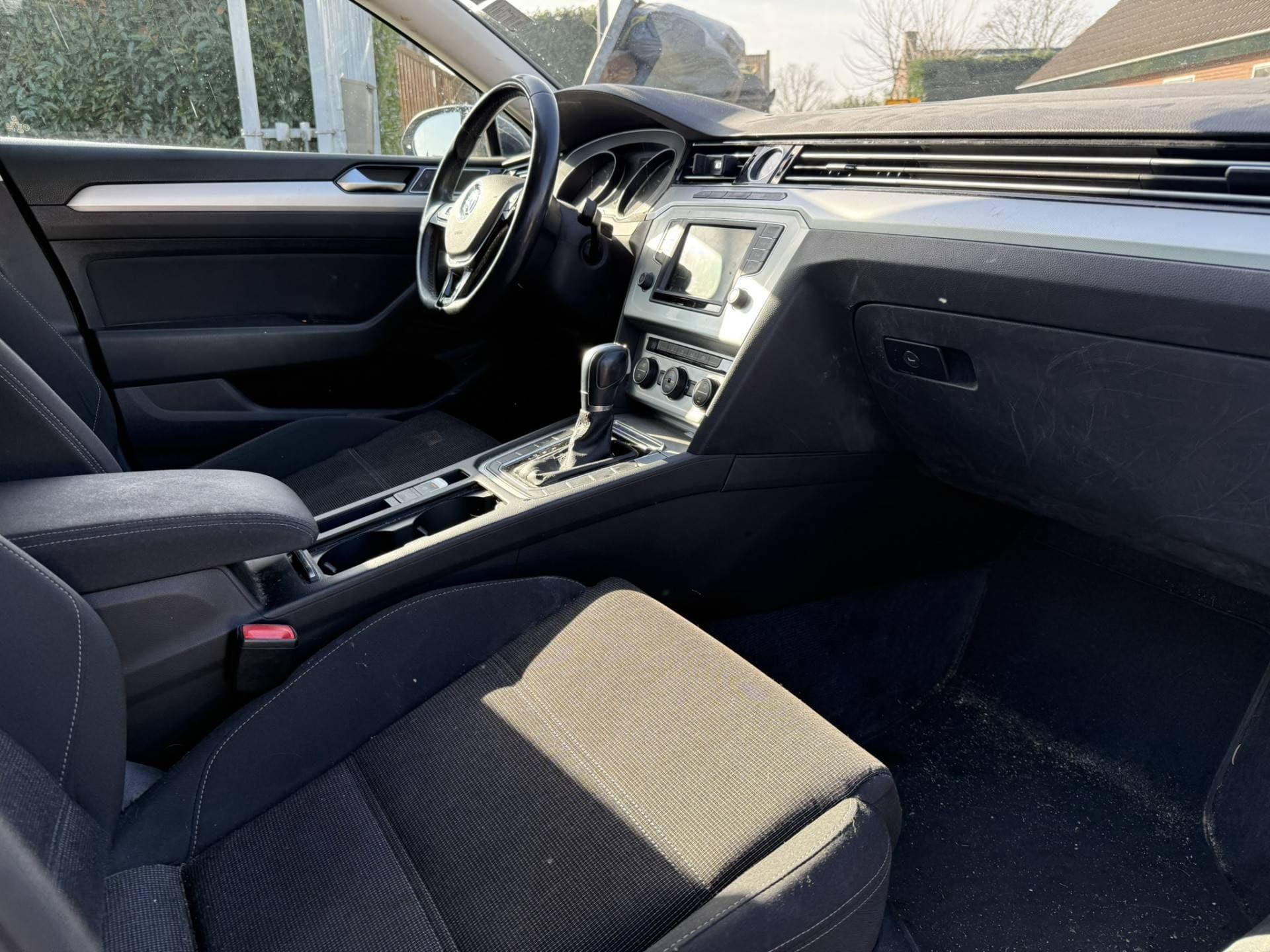 Volkswagen Passat thumbnail 10