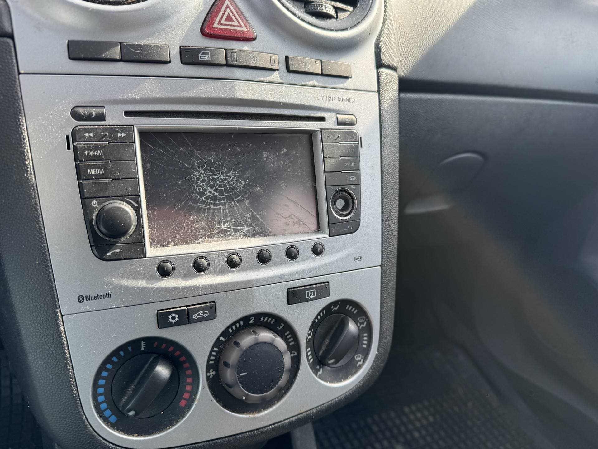 Opel Corsa thumbnail 8