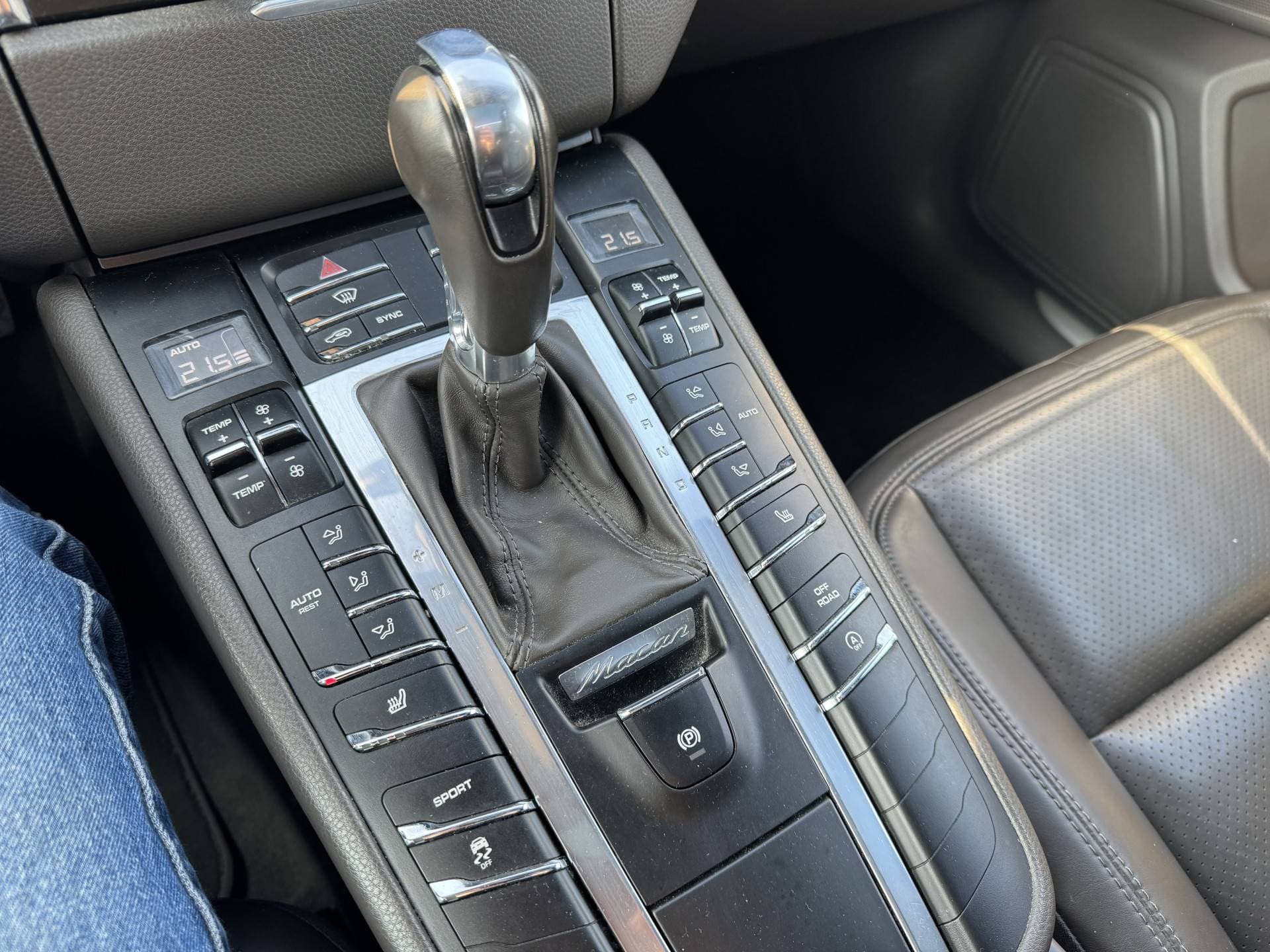 Porsche Macan thumbnail 14