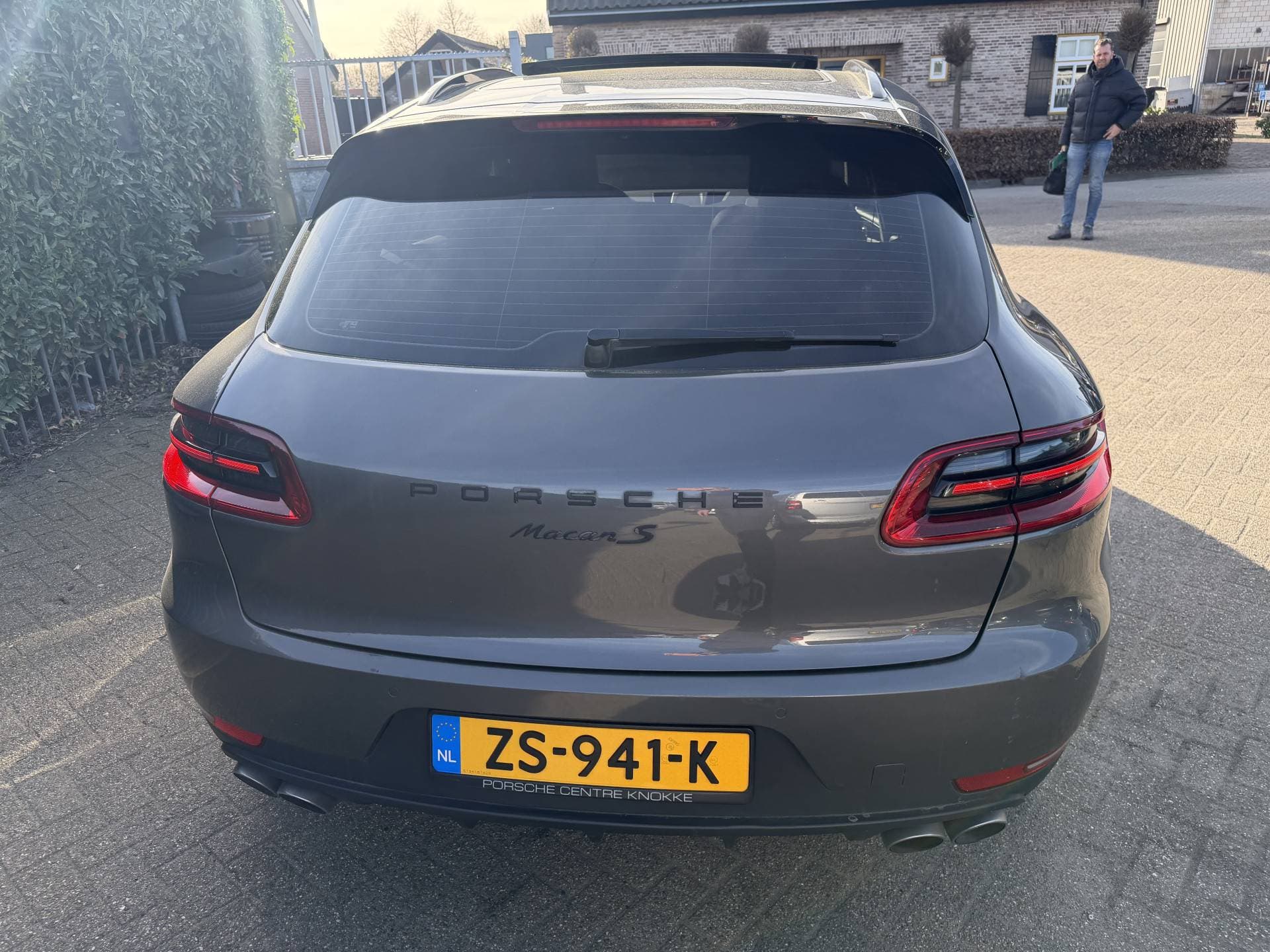 Porsche Macan thumbnail 3