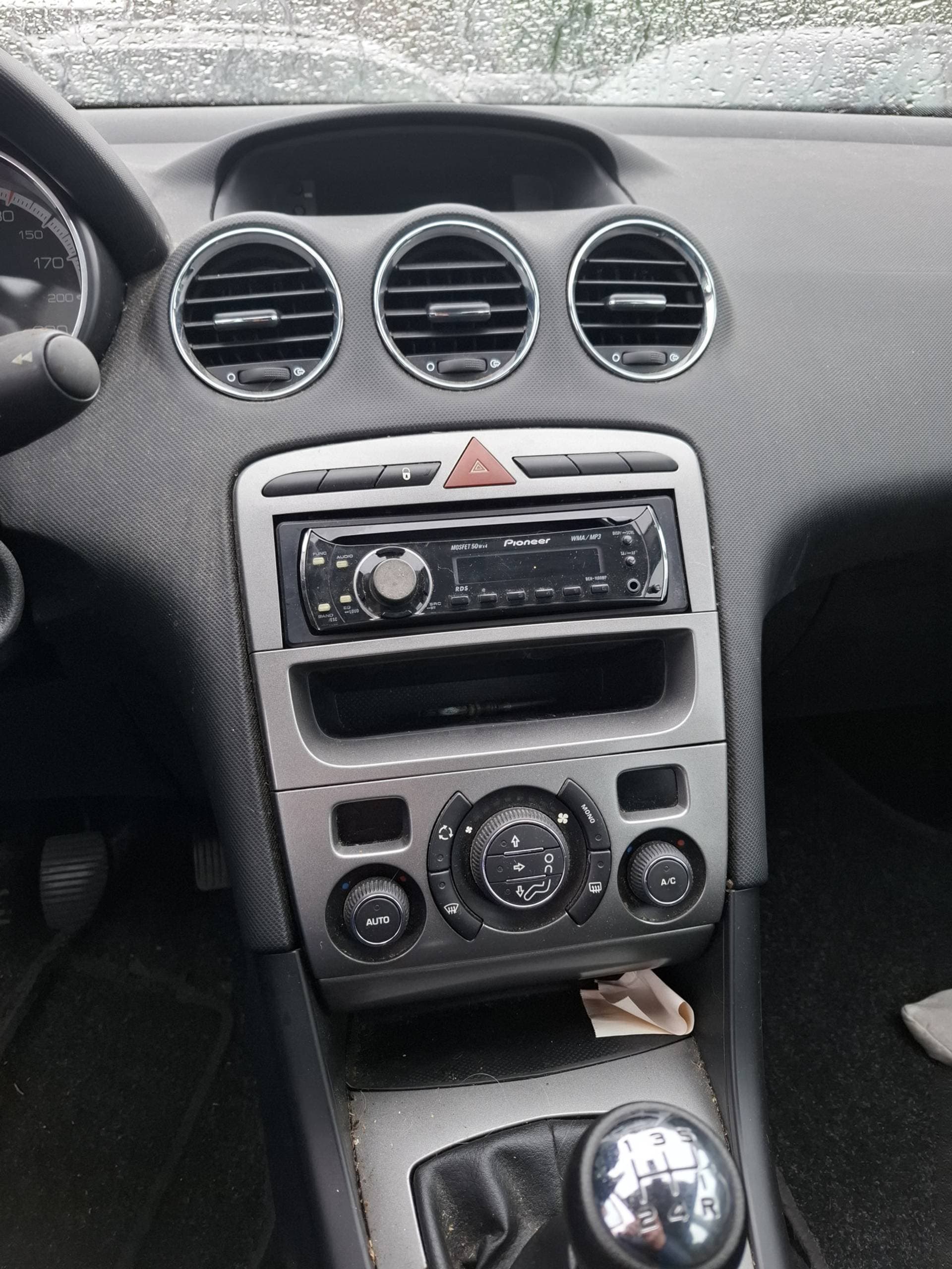 Peugeot 308 thumbnail 3