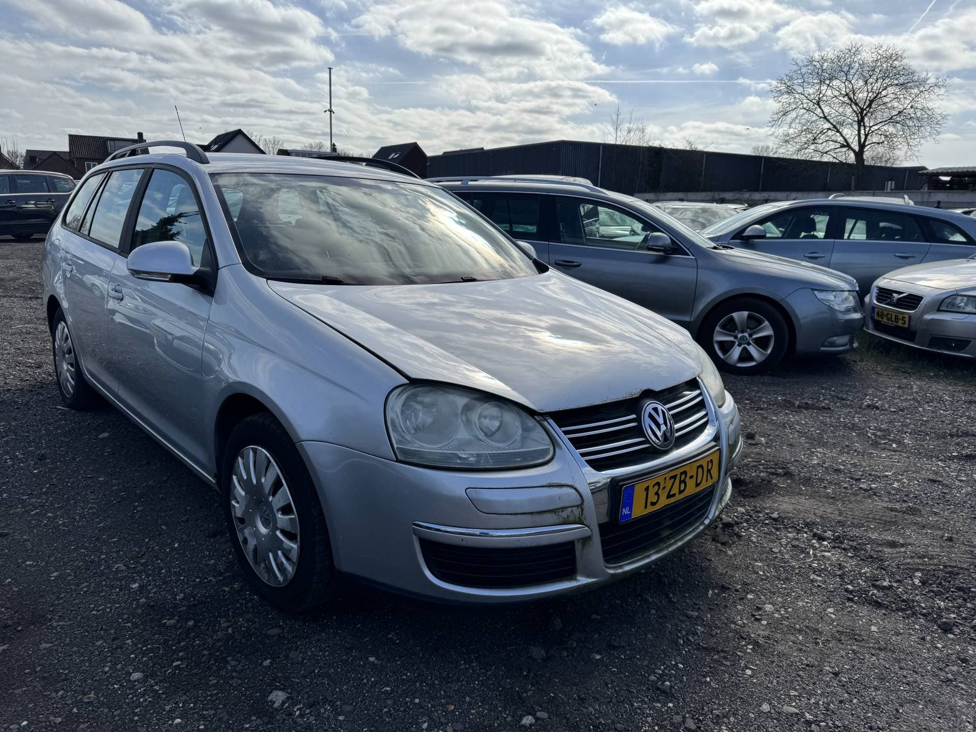 Volkswagen Golf thumbnail 16