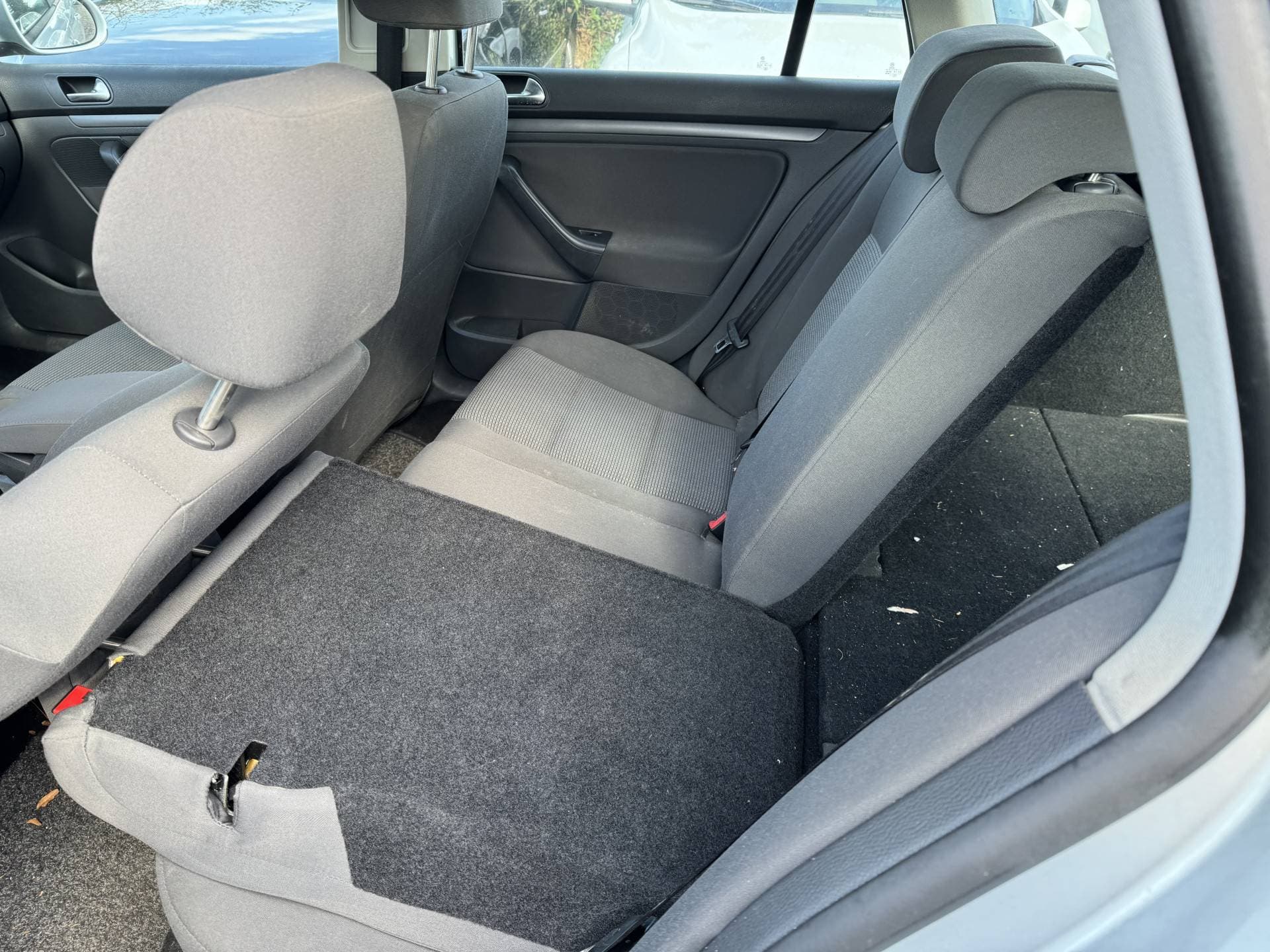 Volkswagen Golf thumbnail 19