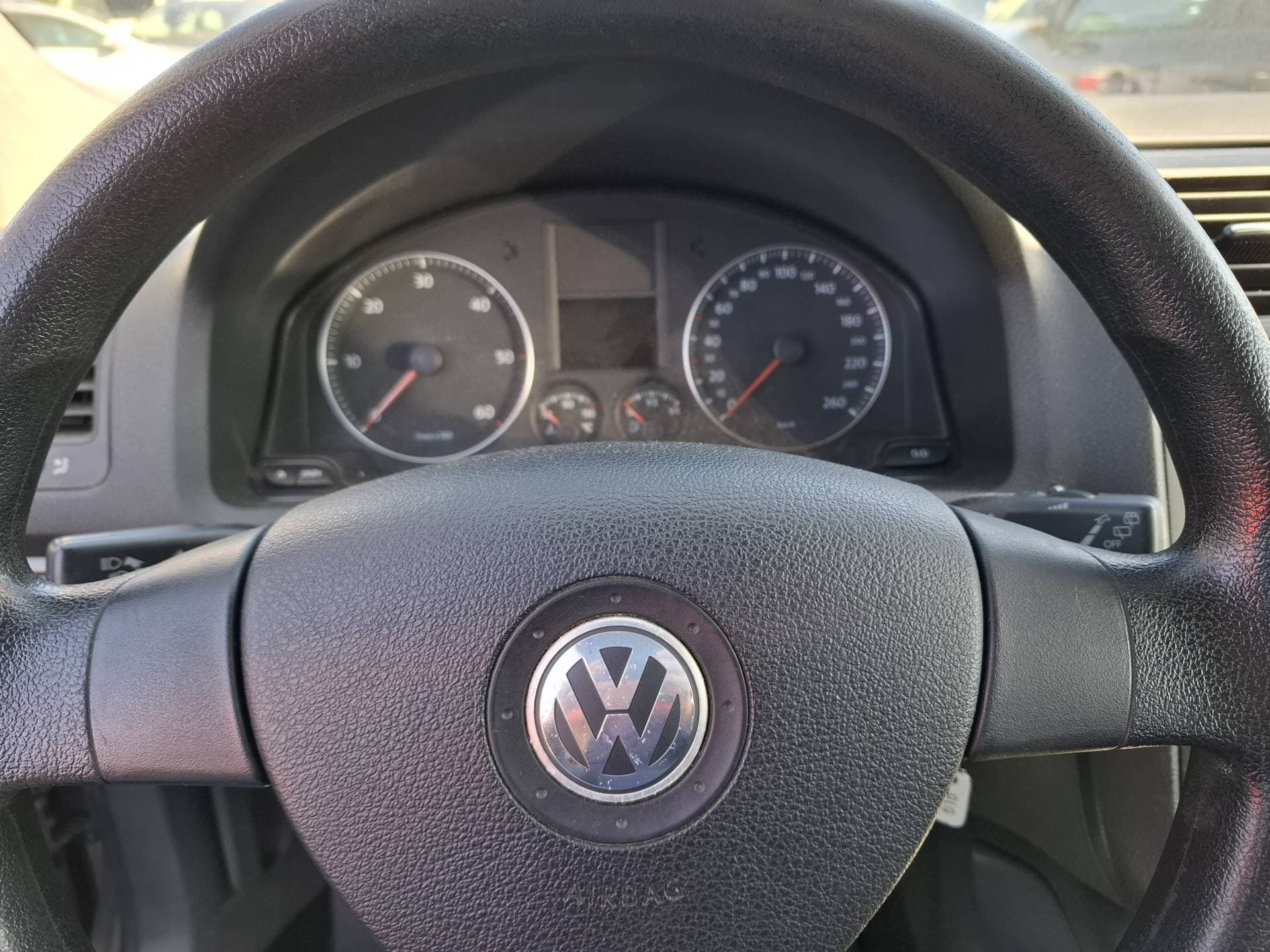 Volkswagen Golf thumbnail 7