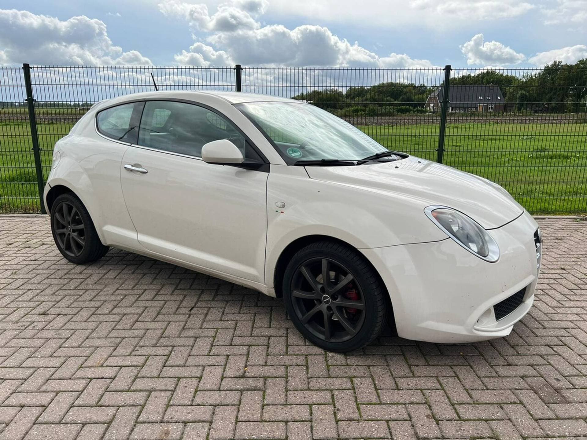 Alfa Romeo MiTo thumbnail 2