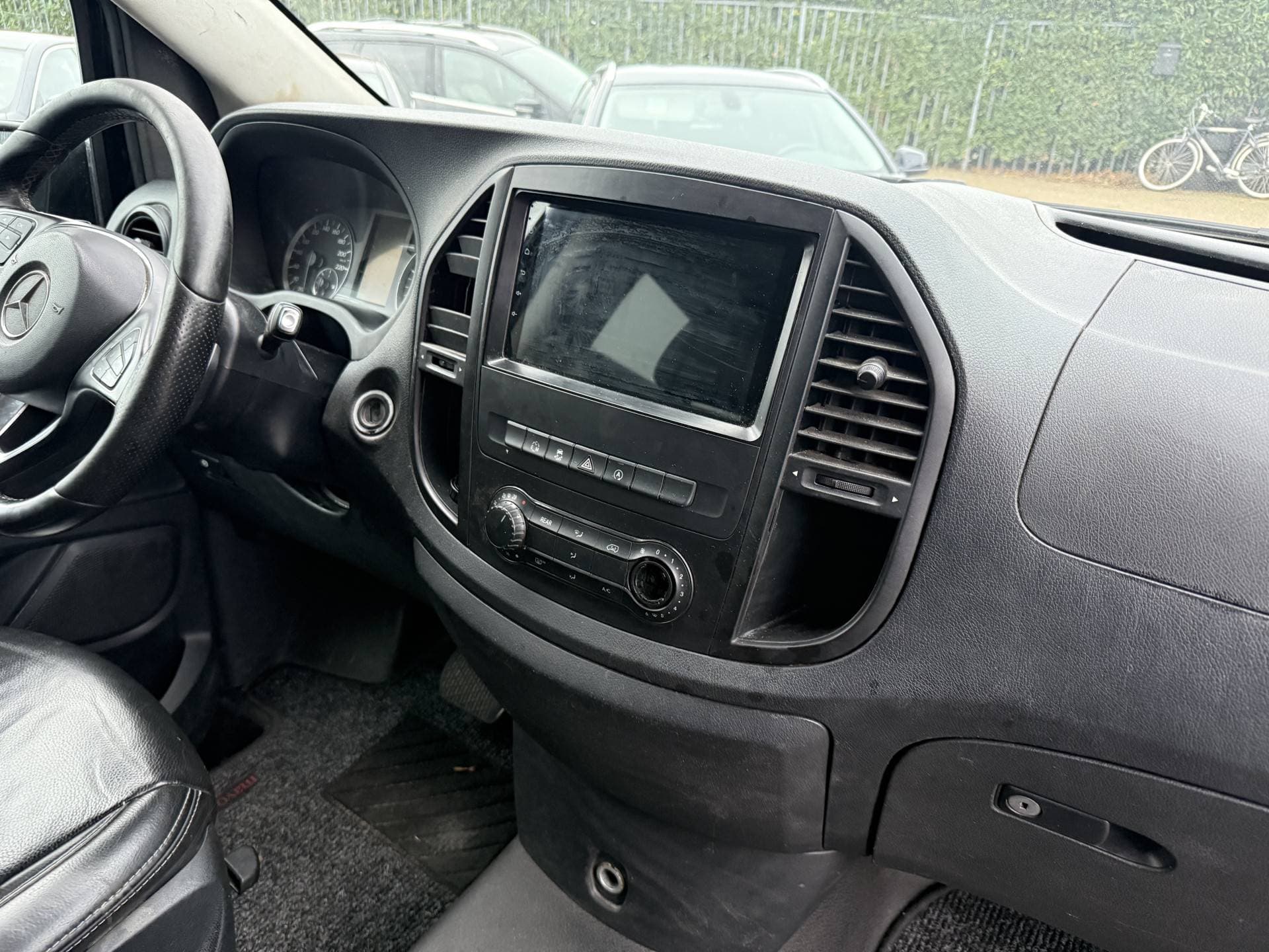 Mercedes-Benz Vito thumbnail 6