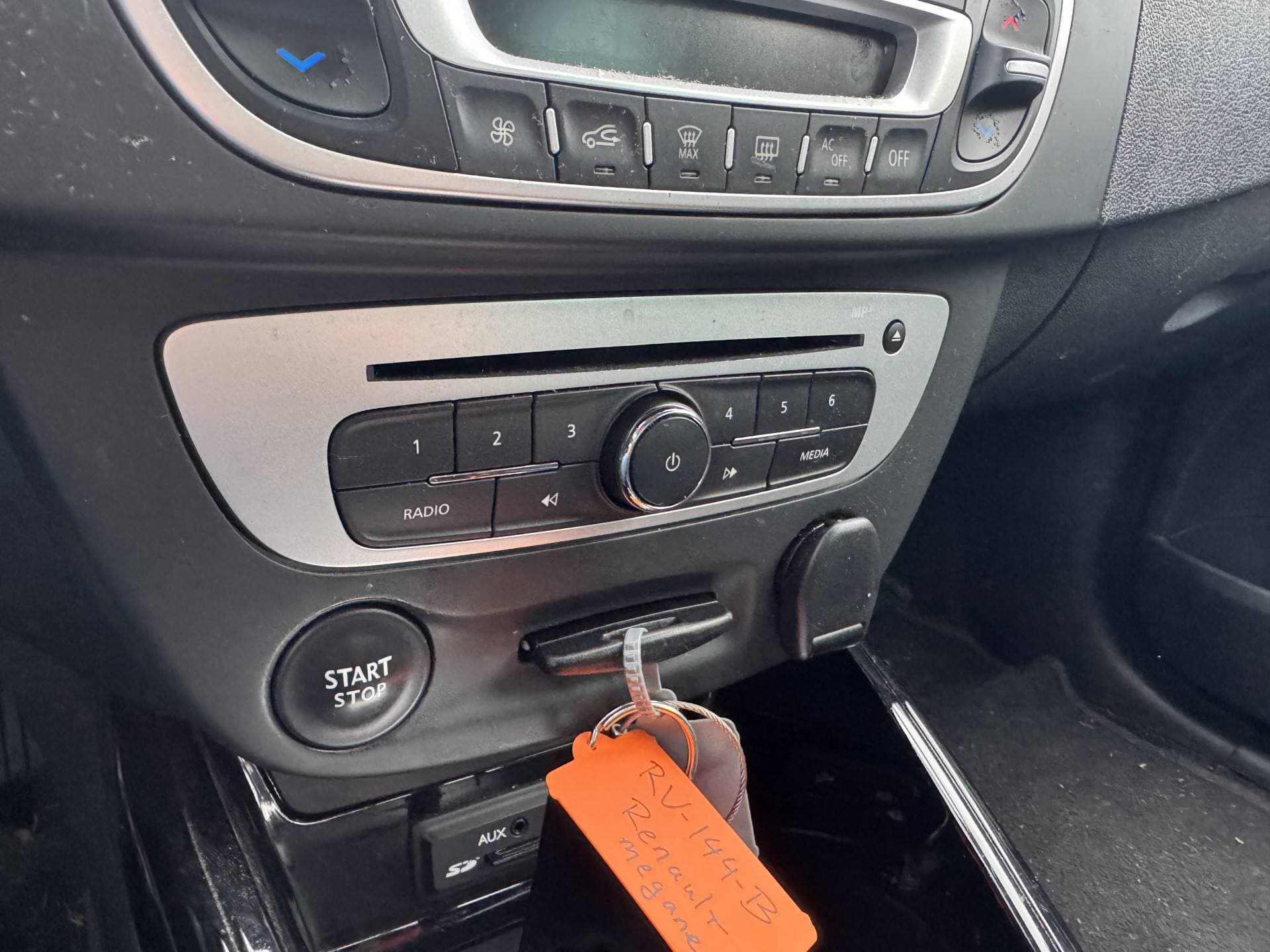 Renault Mégane Estate 1.5 dCi Bose thumbnail 15