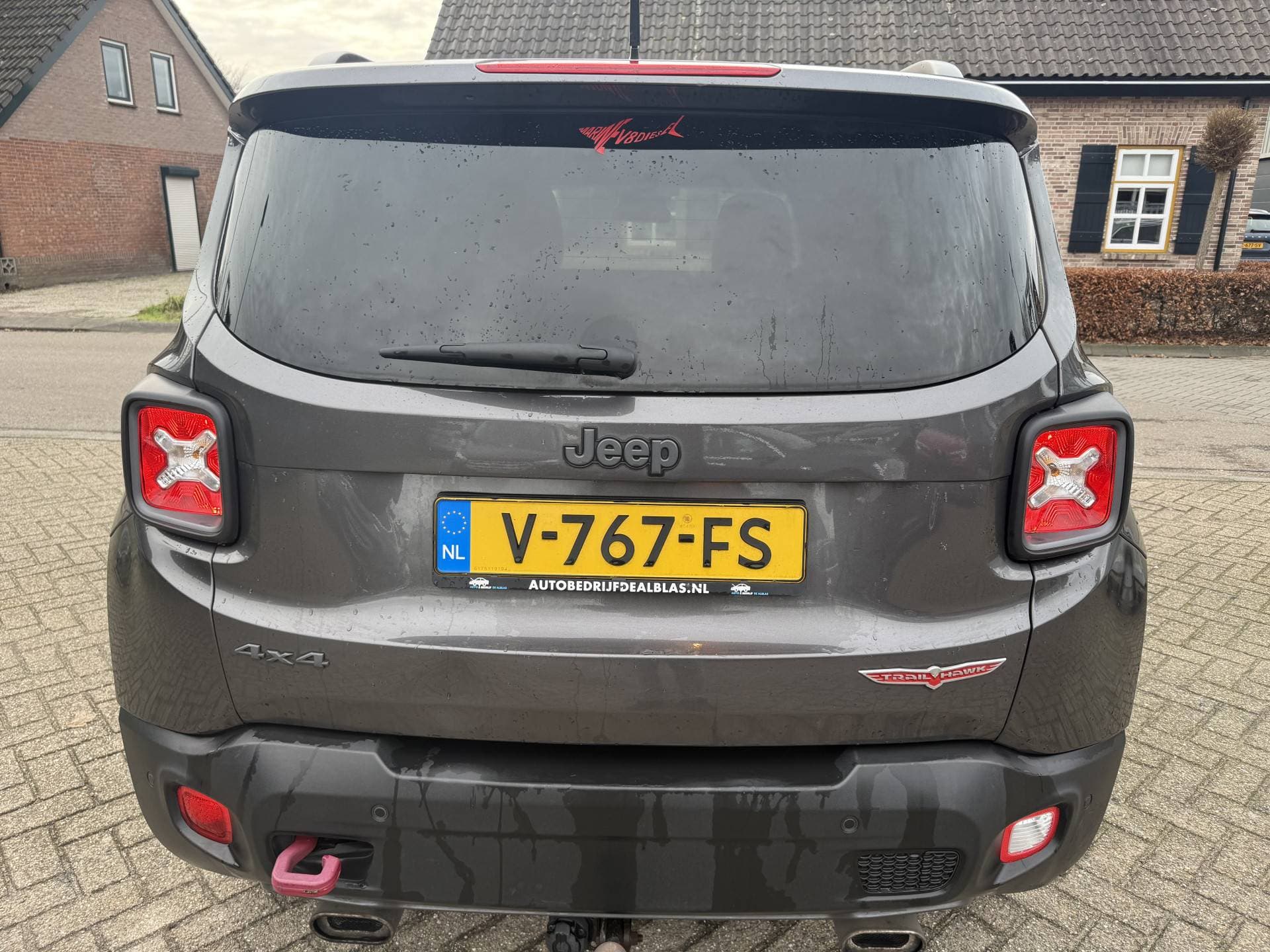 Jeep Renegade thumbnail 4