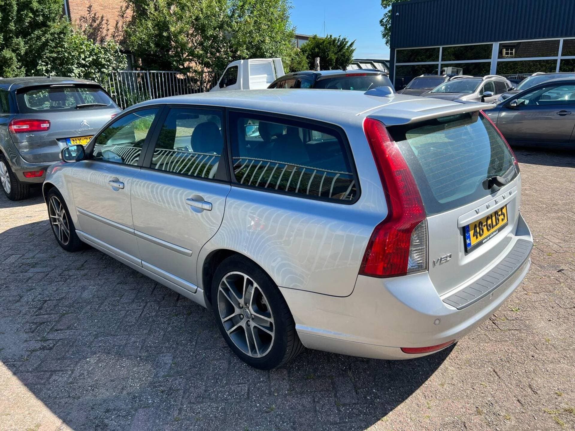 Volvo V50 thumbnail 3