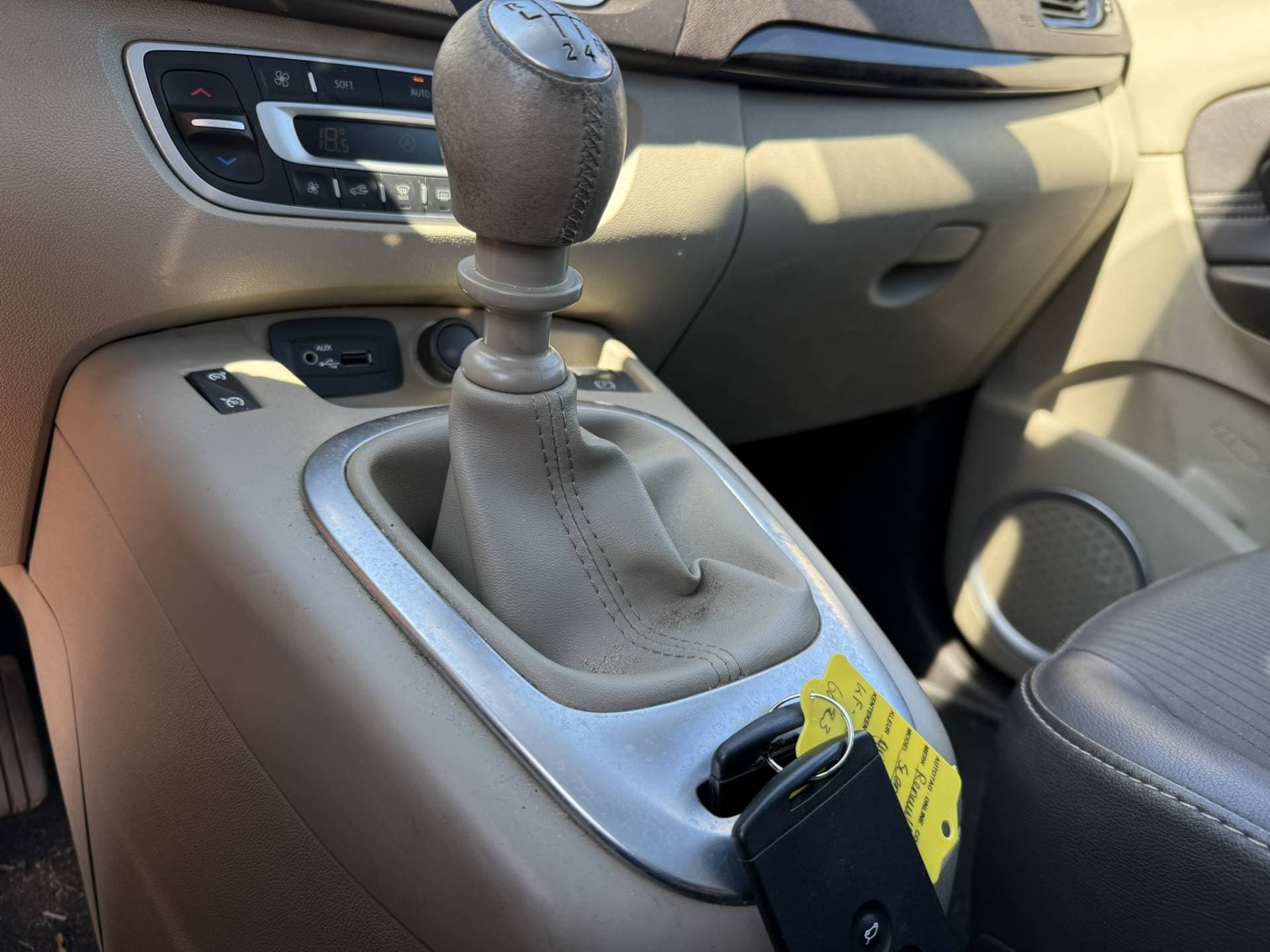 Renault Grand Scénic thumbnail 13