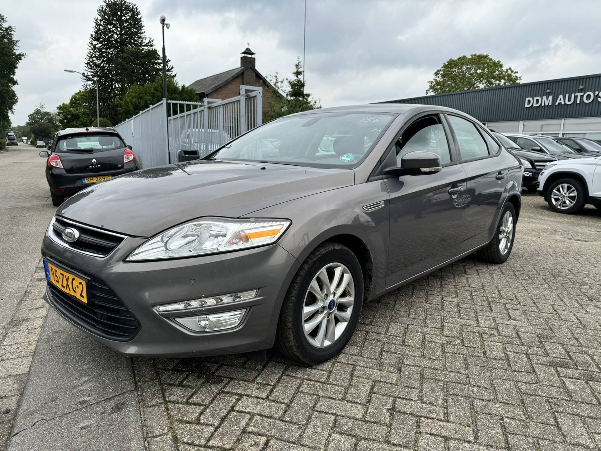 Ford Mondeo thumbnail 3