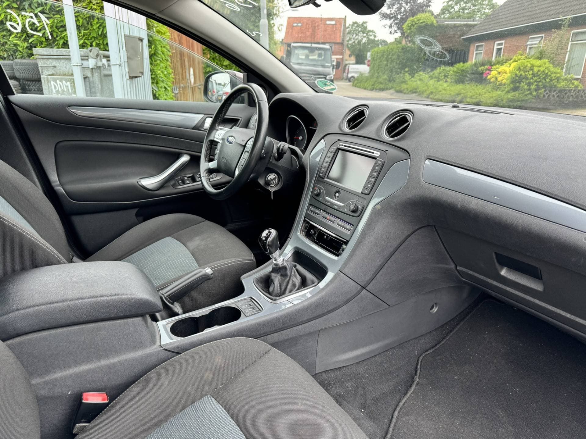 Ford Mondeo thumbnail 8