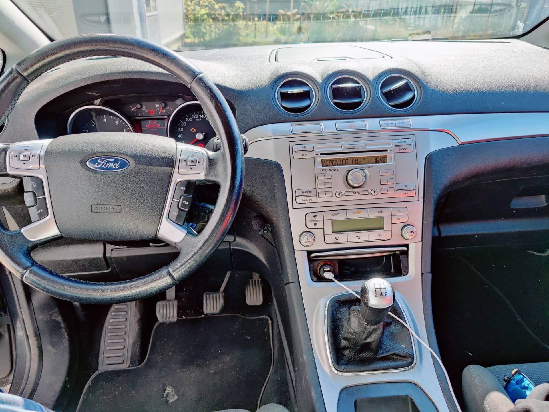 Ford S-Max thumbnail 5