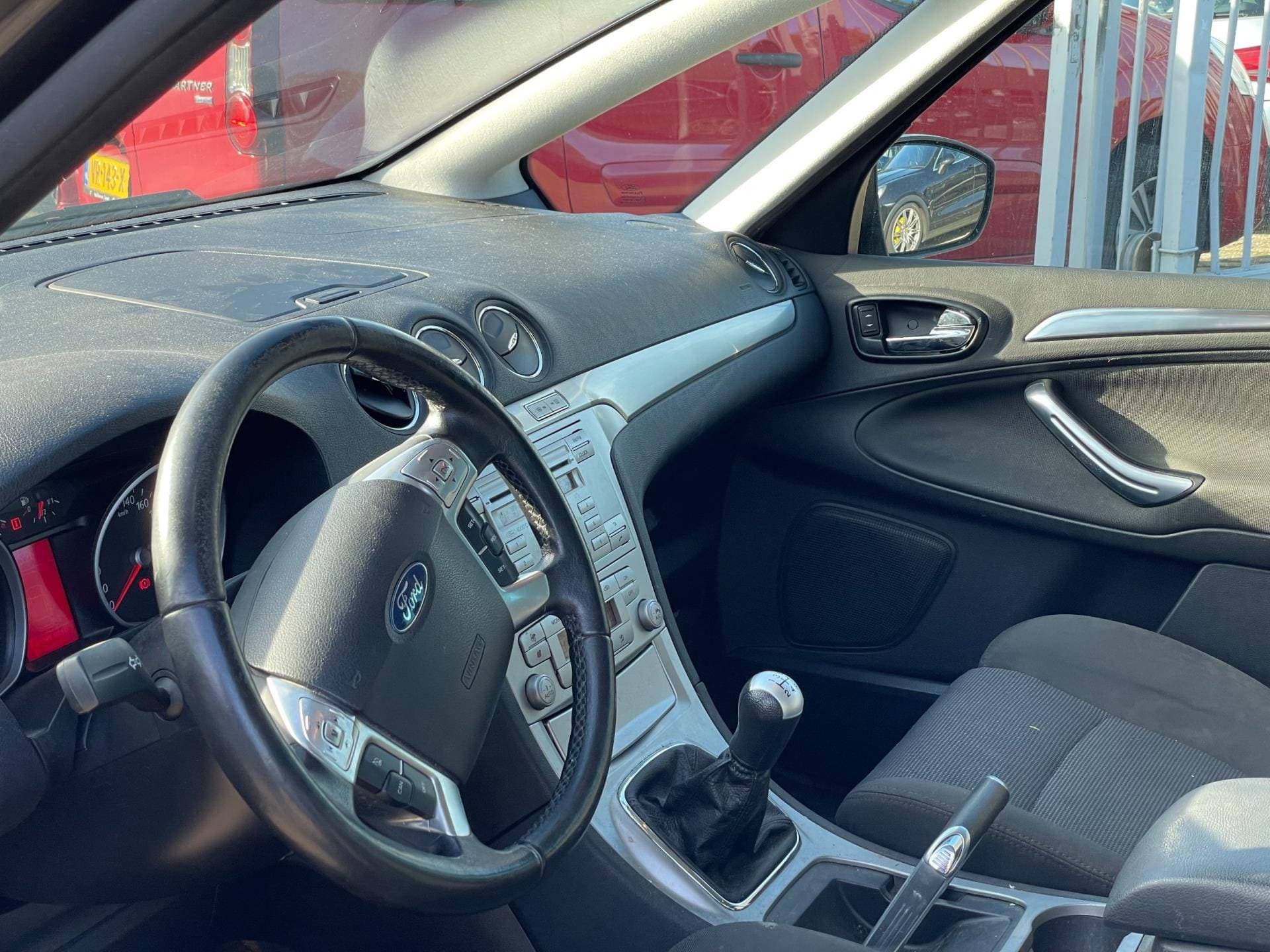 Ford S-Max thumbnail 6