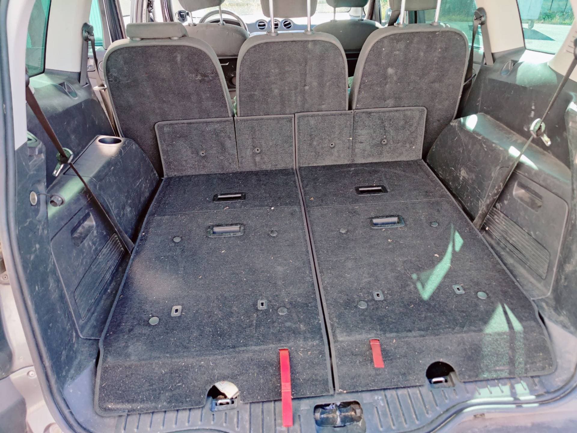 Ford S-Max thumbnail 9