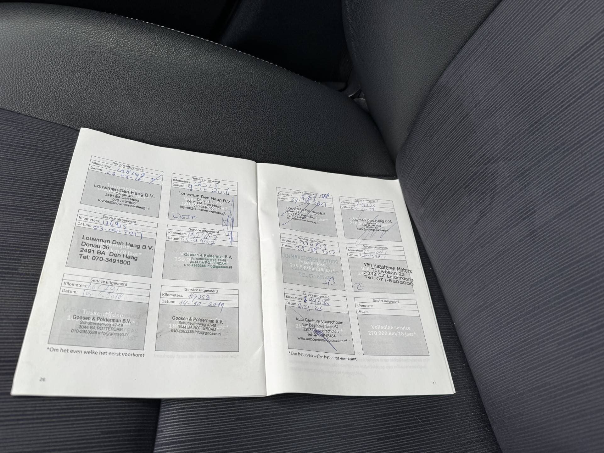 Toyota Prius 1.8 Plug-in Dynamic Business thumbnail 24