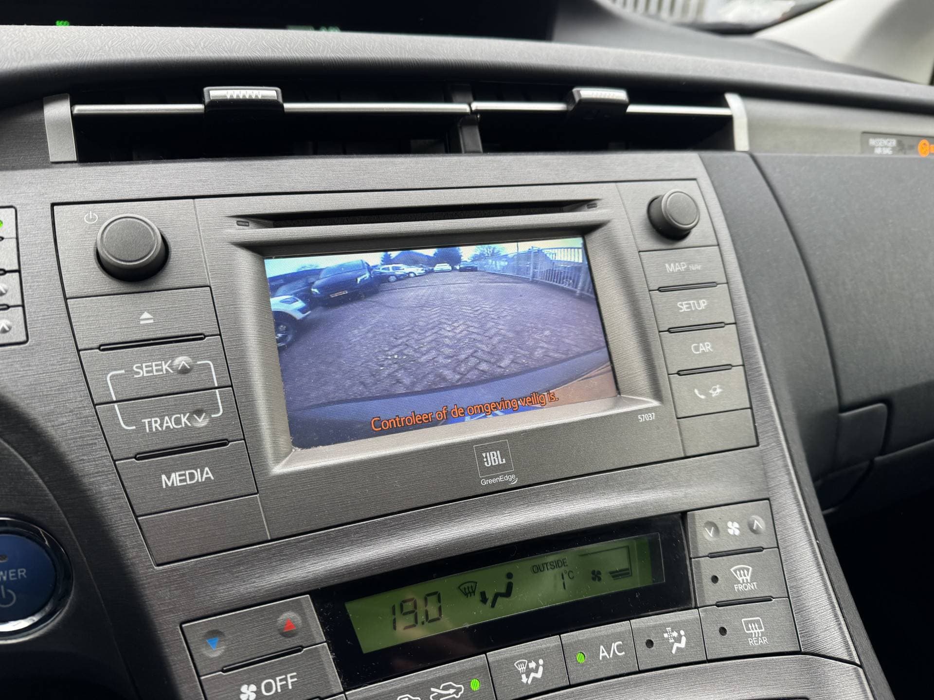 Toyota Prius 1.8 Plug-in Dynamic Business thumbnail 25