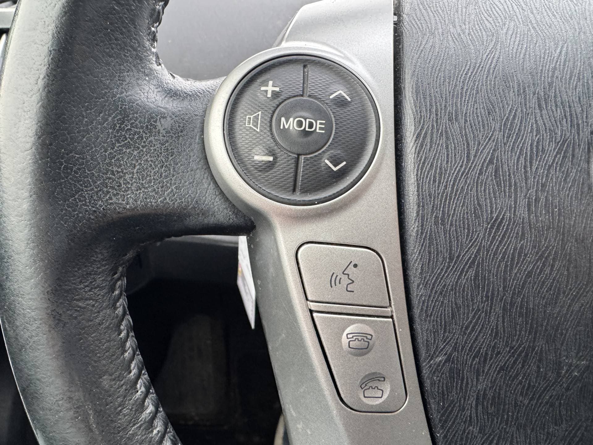 Toyota Prius 1.8 Plug-in Dynamic Business thumbnail 30