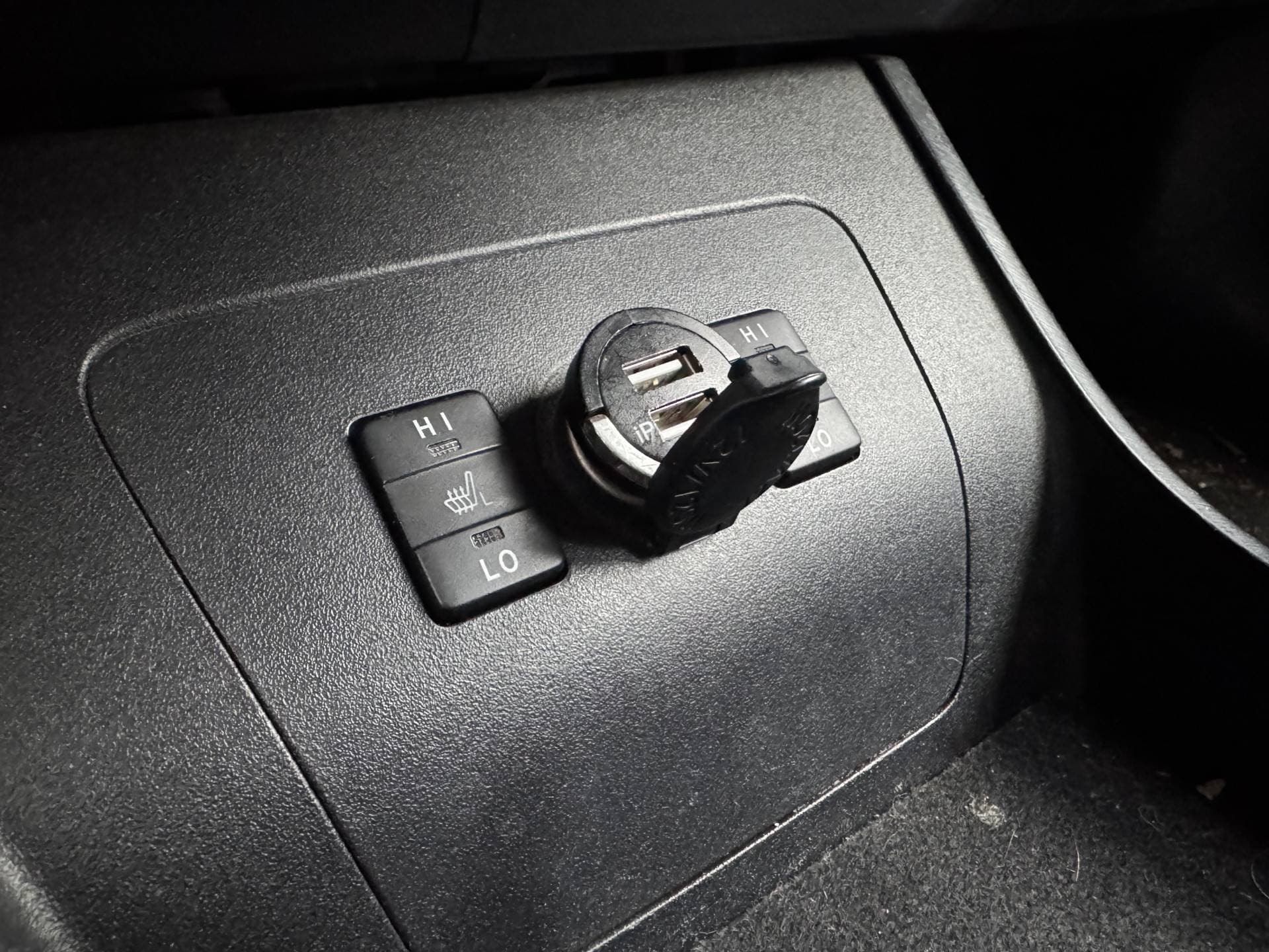 Toyota Prius 1.8 Plug-in Dynamic Business thumbnail 34