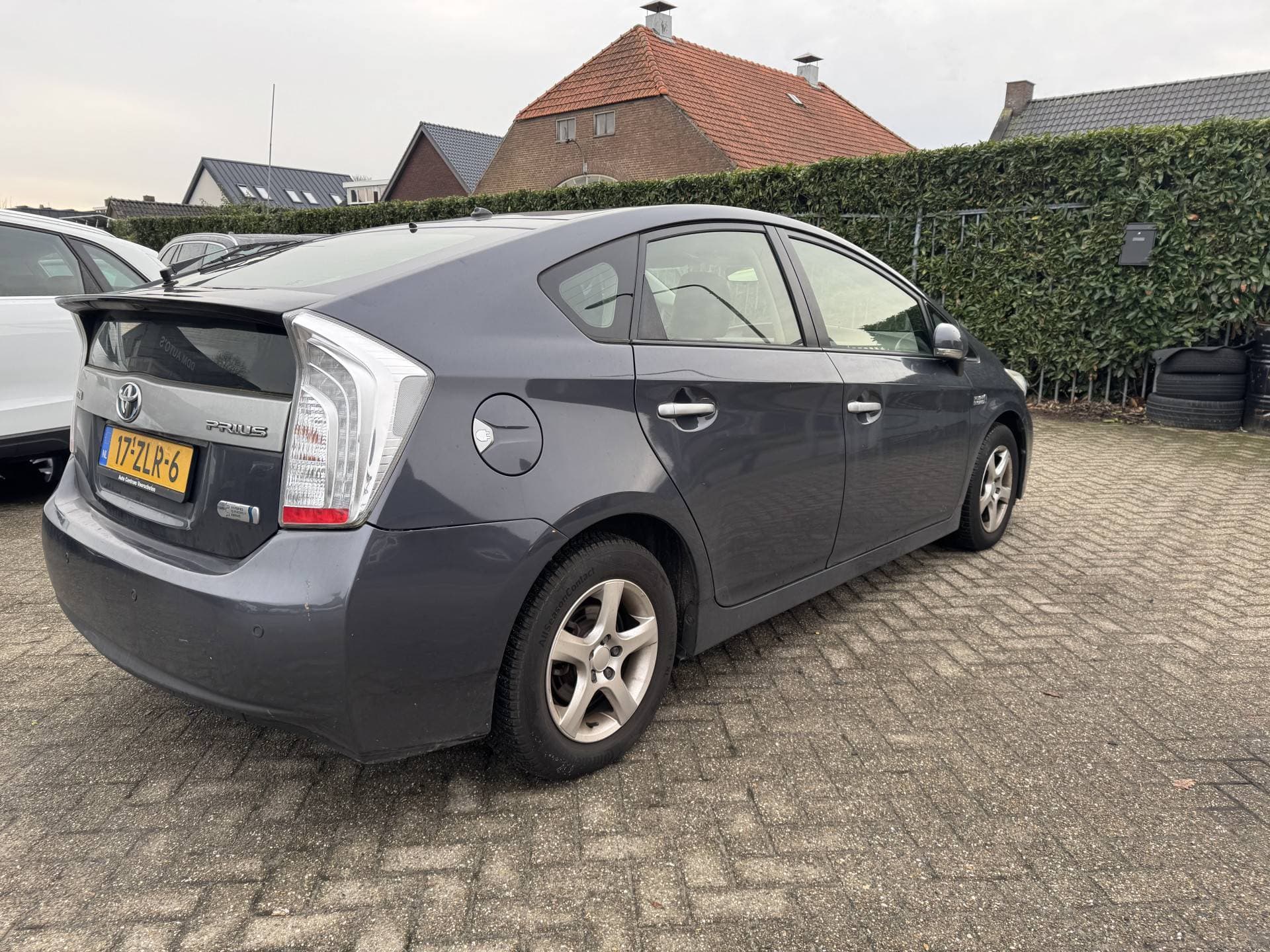 Toyota Prius 1.8 Plug-in Dynamic Business thumbnail 5